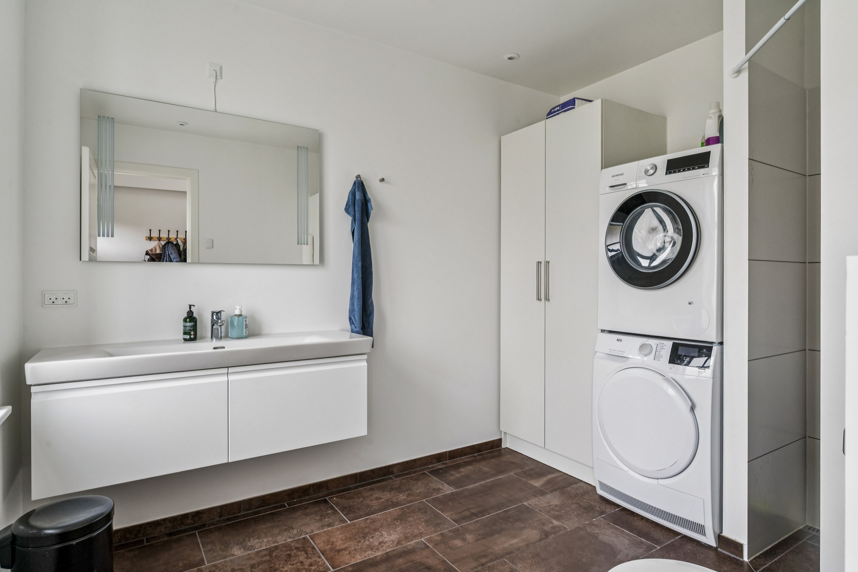 Fremhævet badeværelse billede i fuldskærmstilstand. Billede af Haldumlund 3, Haldum, 8382 Hinnerup