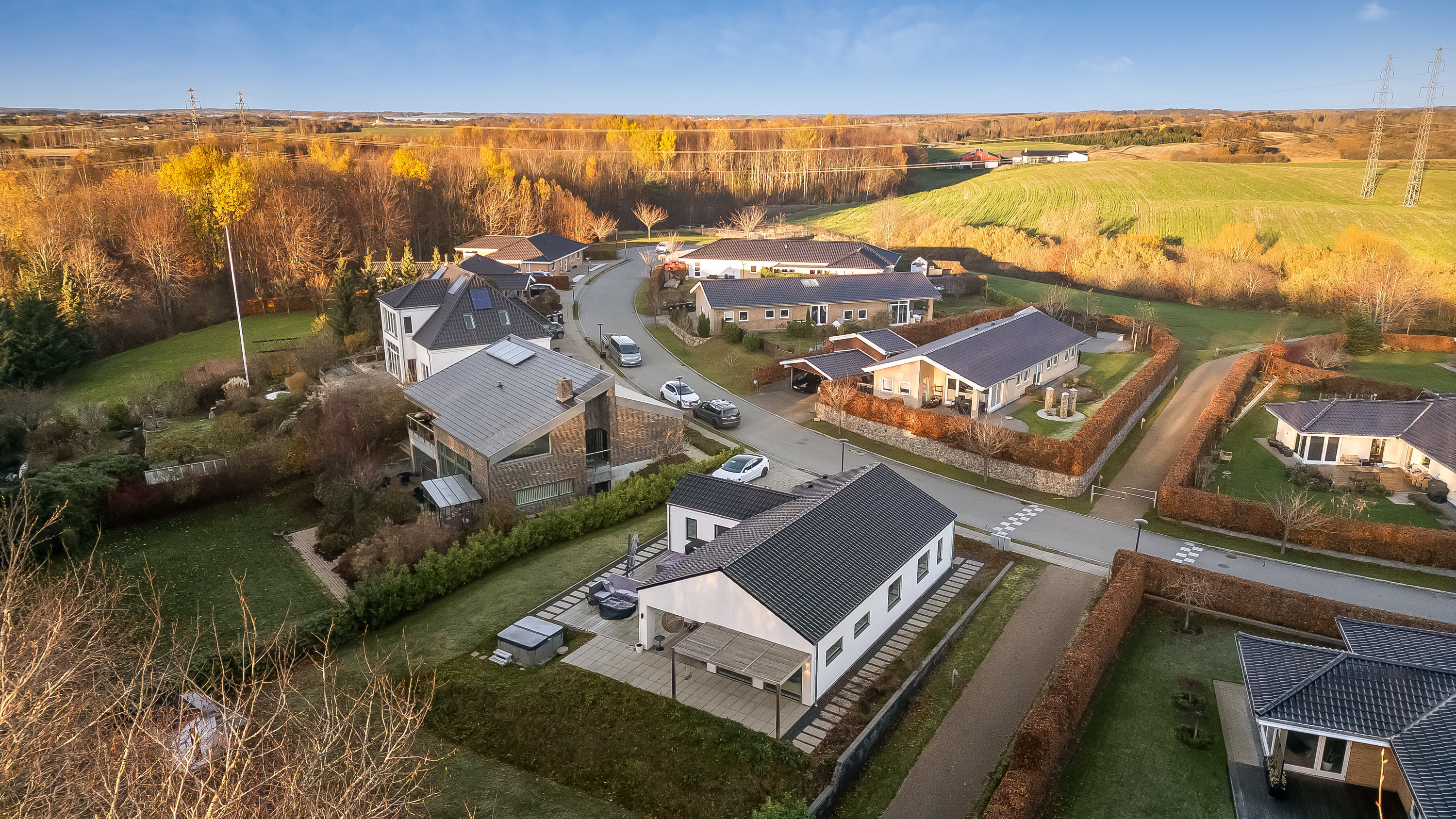 Fremhævet luftfoto billede i fuldskærmstilstand. Billede af Bombakken 57, 3320 Skævinge