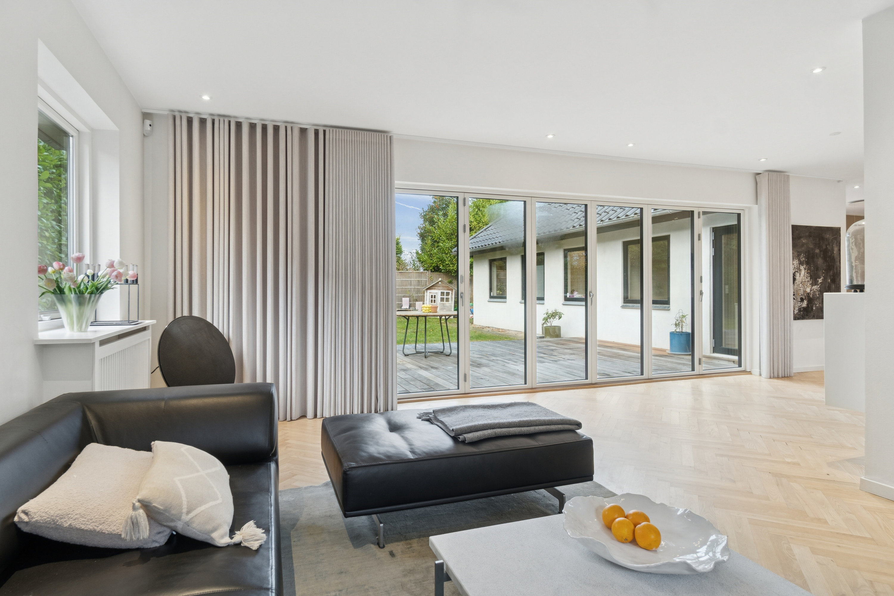 Miniaturebillede 1: stue. Billede af Carinavej 8, 8270 Højbjerg