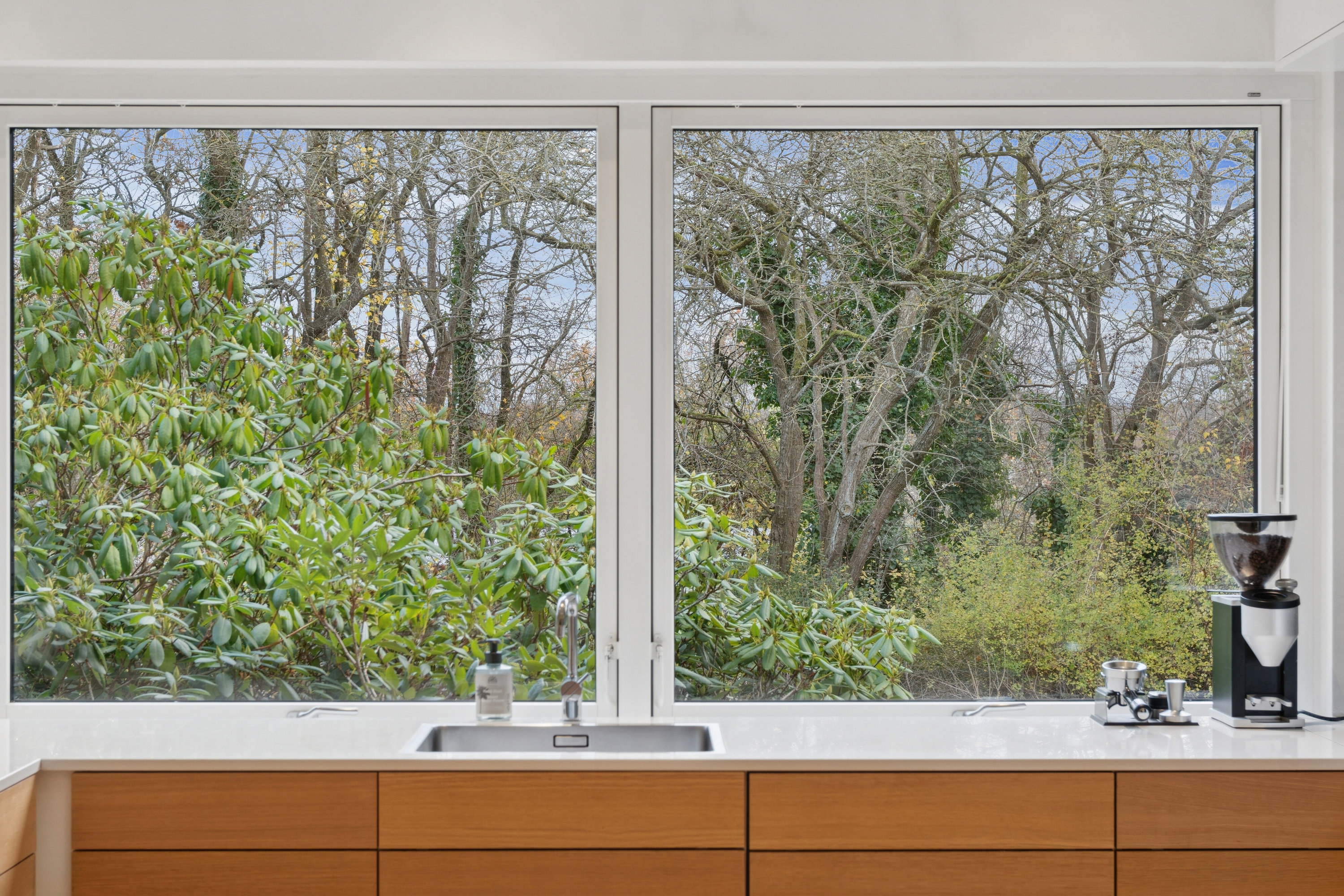 Fremhævet køkken billede i fuldskærmstilstand. Billede af Carinavej 8, 8270 Højbjerg