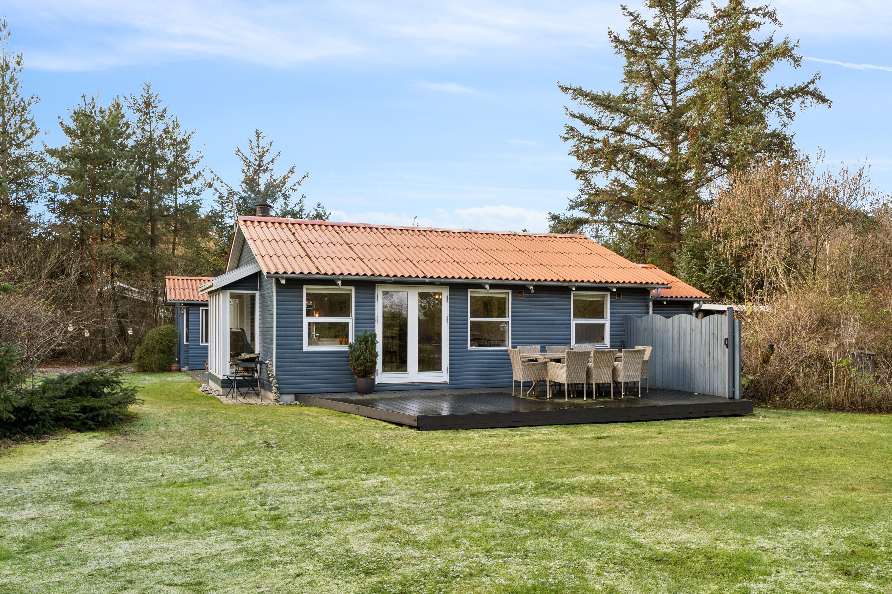 Fremhævet set fra haven billede i fuldskærmstilstand. Billede af Skovvej 7, Sunddraget, 7790 Thyholm