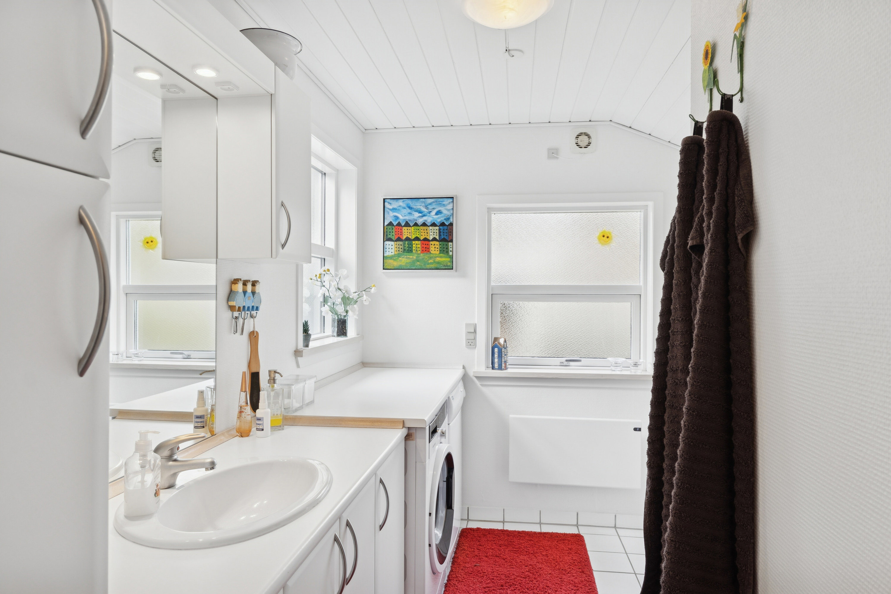 Fremhævet badeværelse billede i fuldskærmstilstand. Billede af Skovvej 7, Sunddraget, 7790 Thyholm