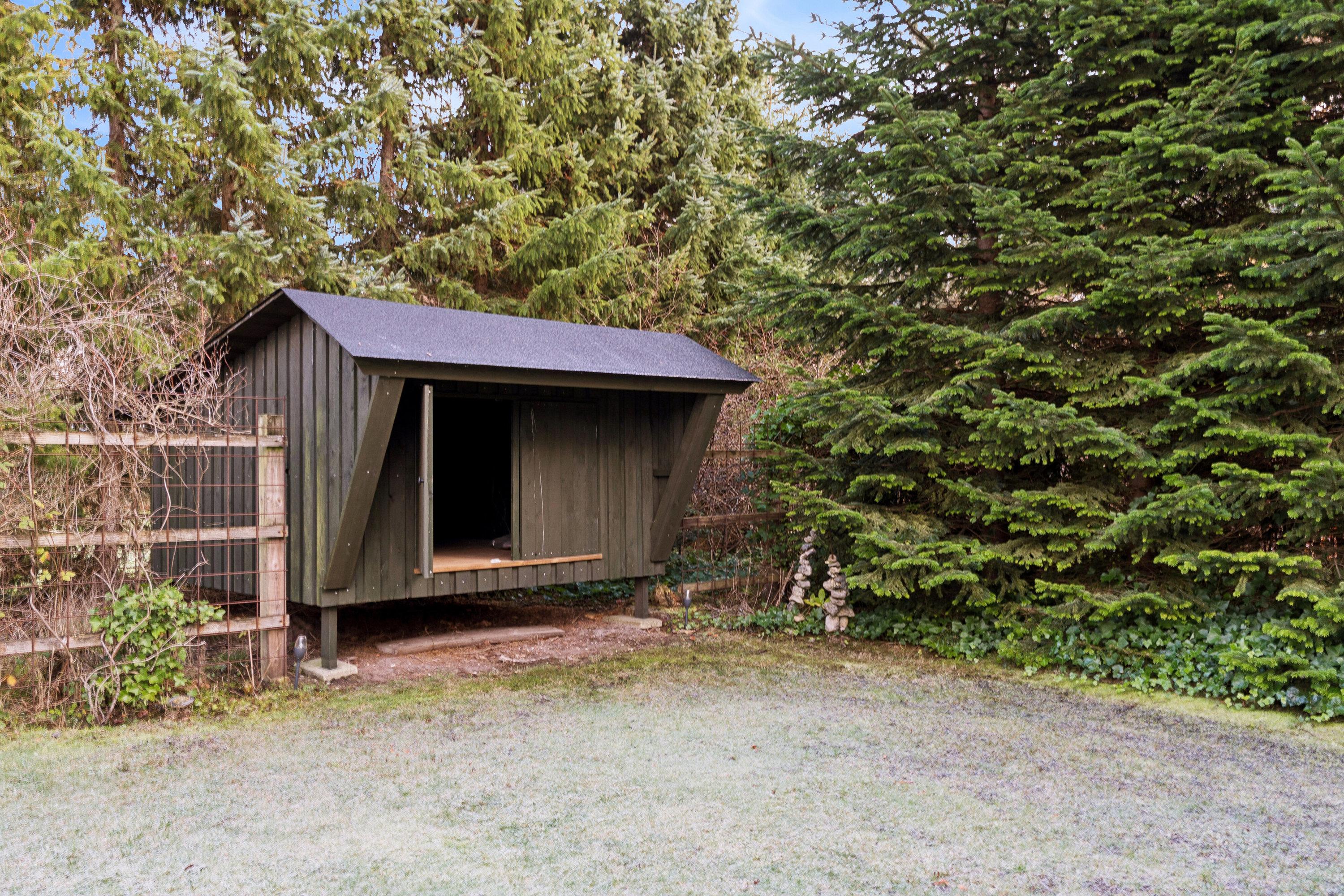 Fremhævet udendørs billede i fuldskærmstilstand. Billede af Skovvej 7, Sunddraget, 7790 Thyholm