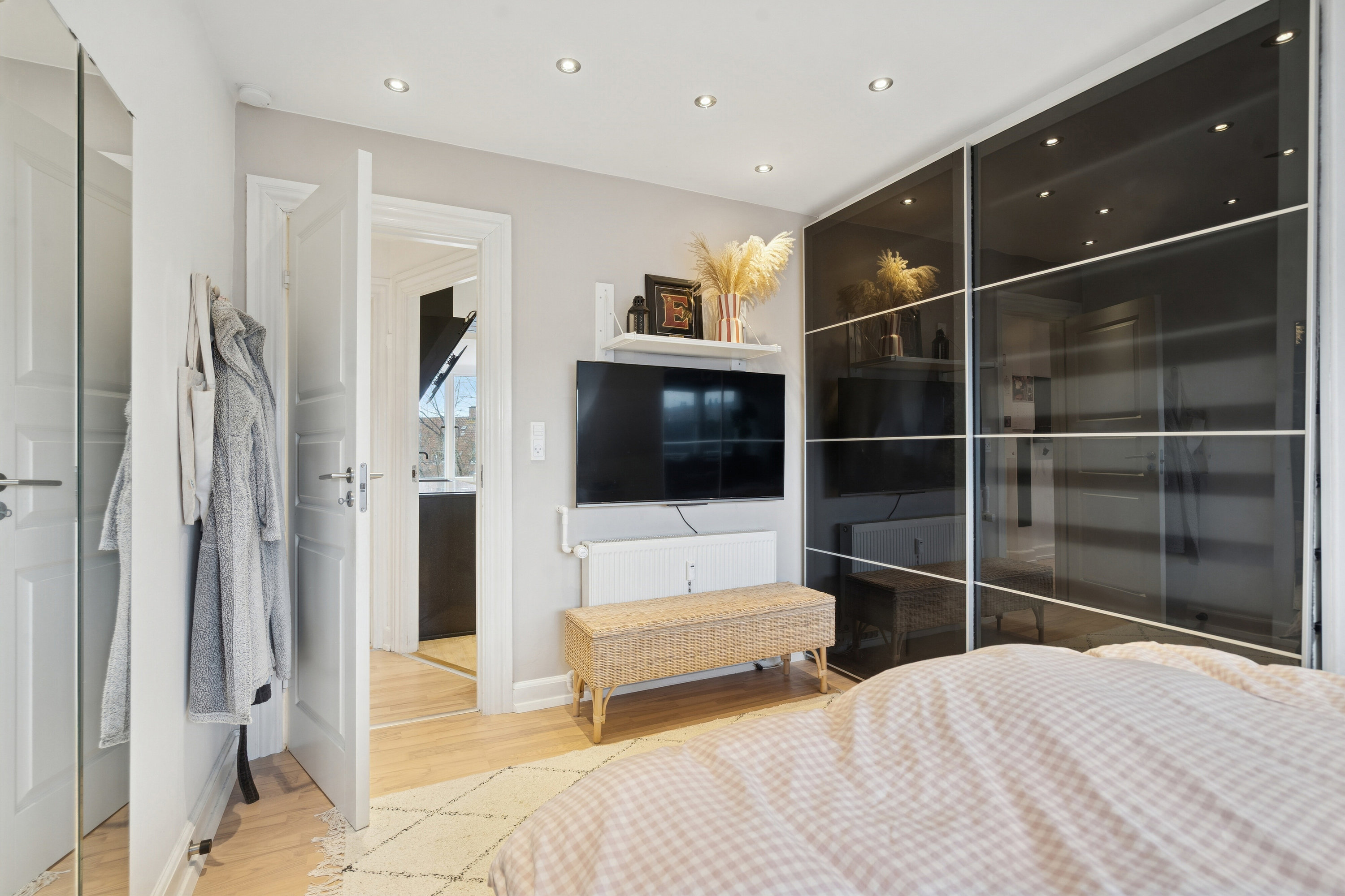 Fremhævet soveværelse billede i fuldskærmstilstand. Billede af Skibhusvej 9, 4. th., 5000 Odense C