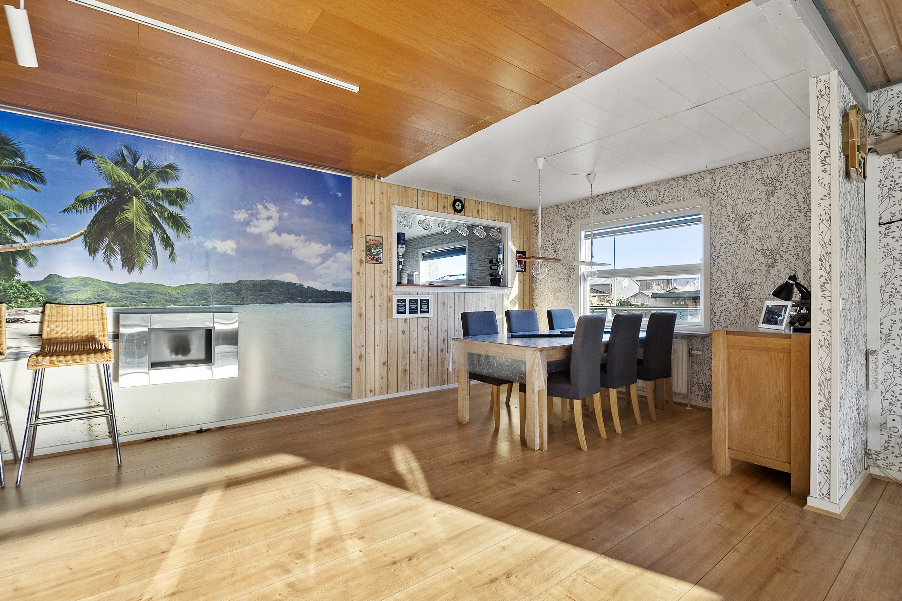 Fremhævet spisestue billede i fuldskærmstilstand. Billede af Åtoften 122, 6710 Esbjerg V