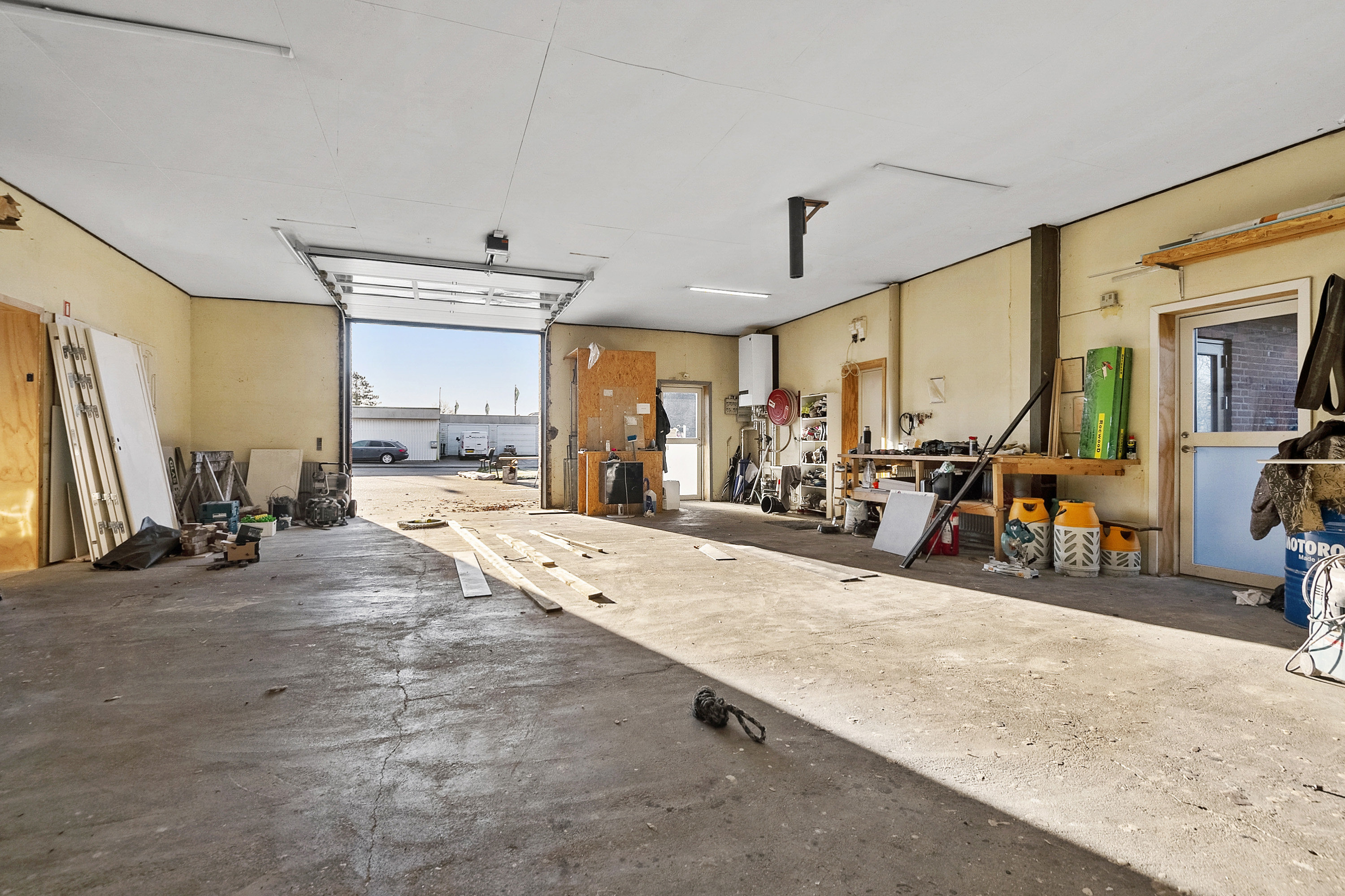 Fremhævet garage billede i fuldskærmstilstand. Billede af Laboratorievej 12, 6800 Varde