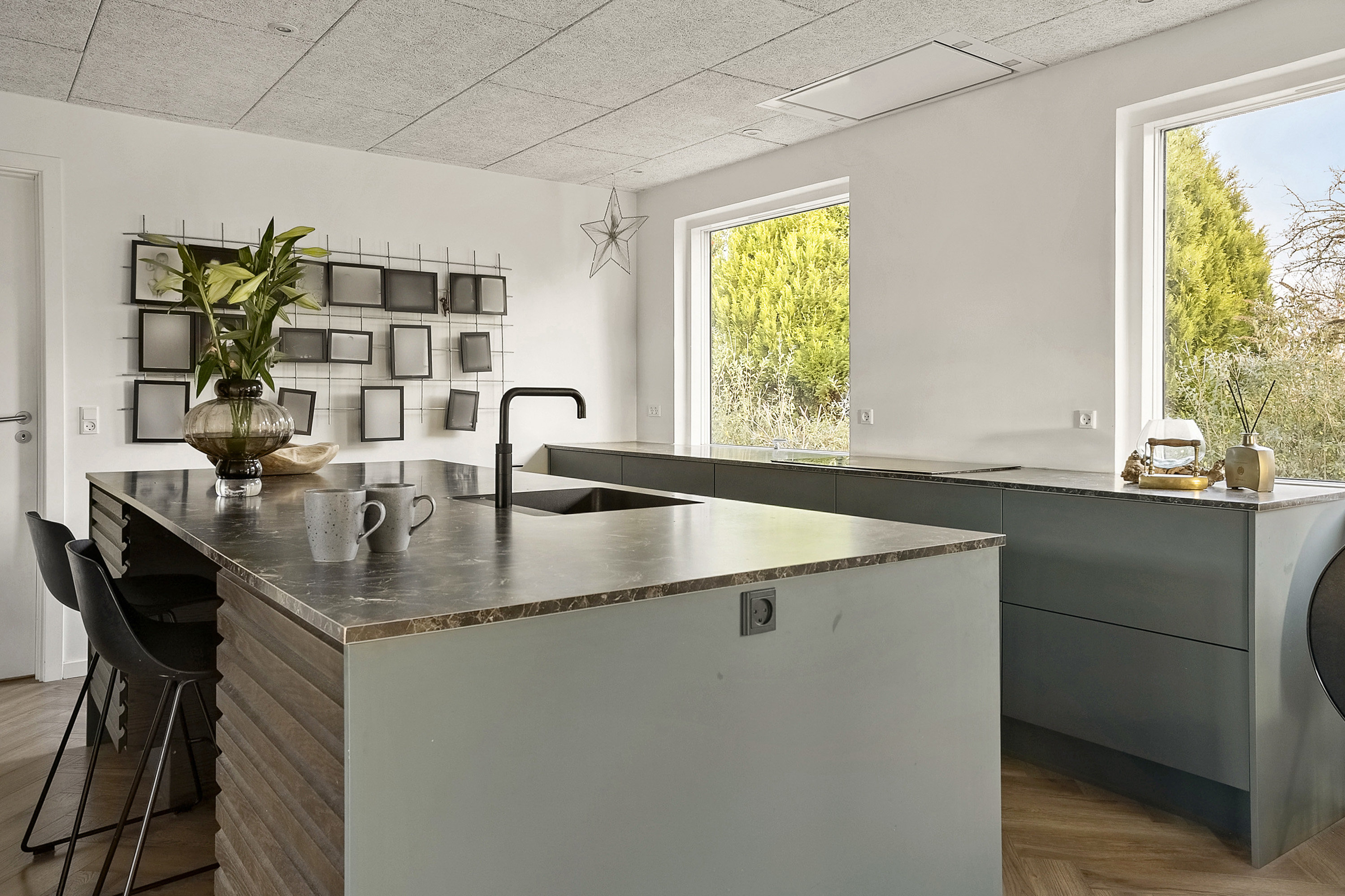 Fremhævet køkken billede i fuldskærmstilstand. Billede af Silkeborgvej 204, 8700 Horsens