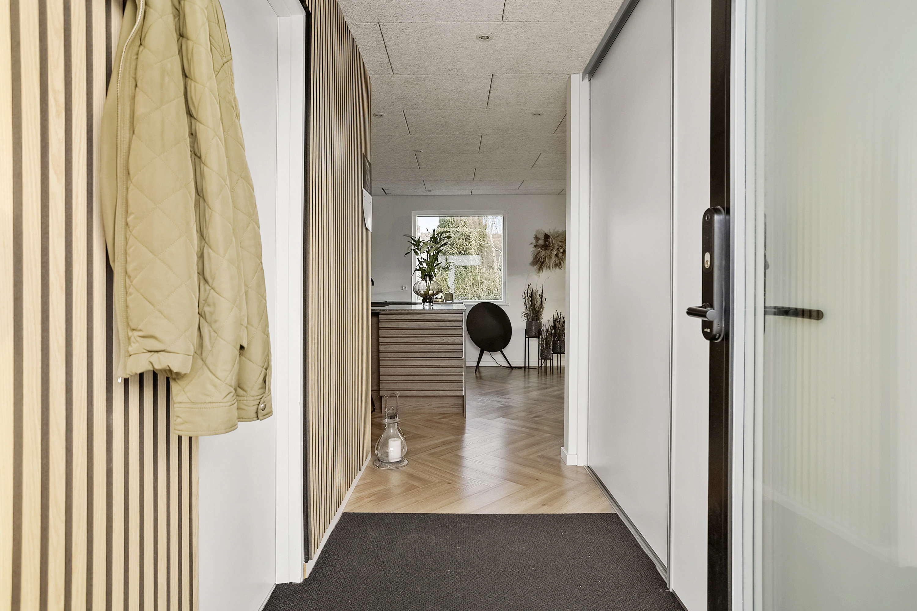 Fremhævet entré billede i fuldskærmstilstand. Billede af Silkeborgvej 204, 8700 Horsens