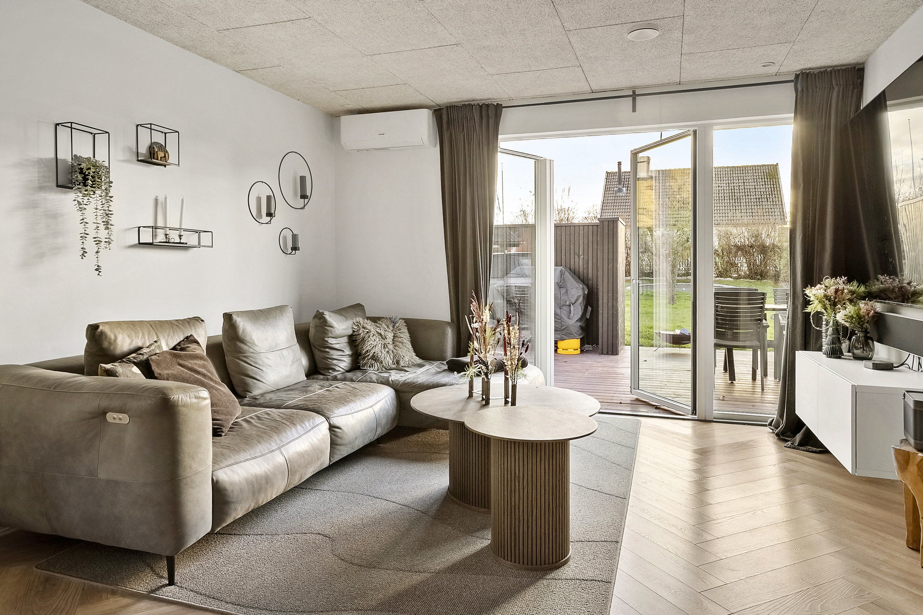 Fremhævet stue billede i fuldskærmstilstand. Billede af Silkeborgvej 204, 8700 Horsens