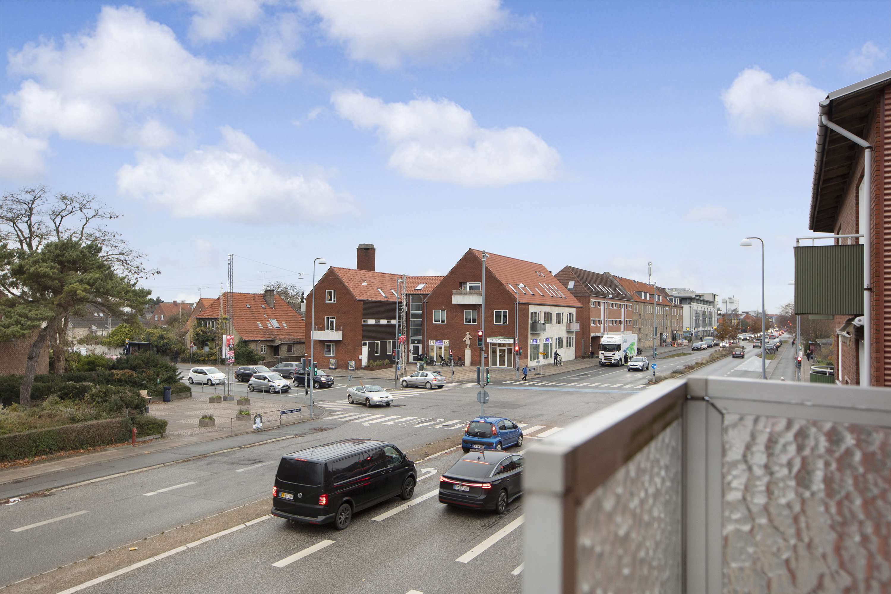 Fremhævet  billede i fuldskærmstilstand. Billede af Amager Landevej 51, 1. tv., 2770 Kastrup