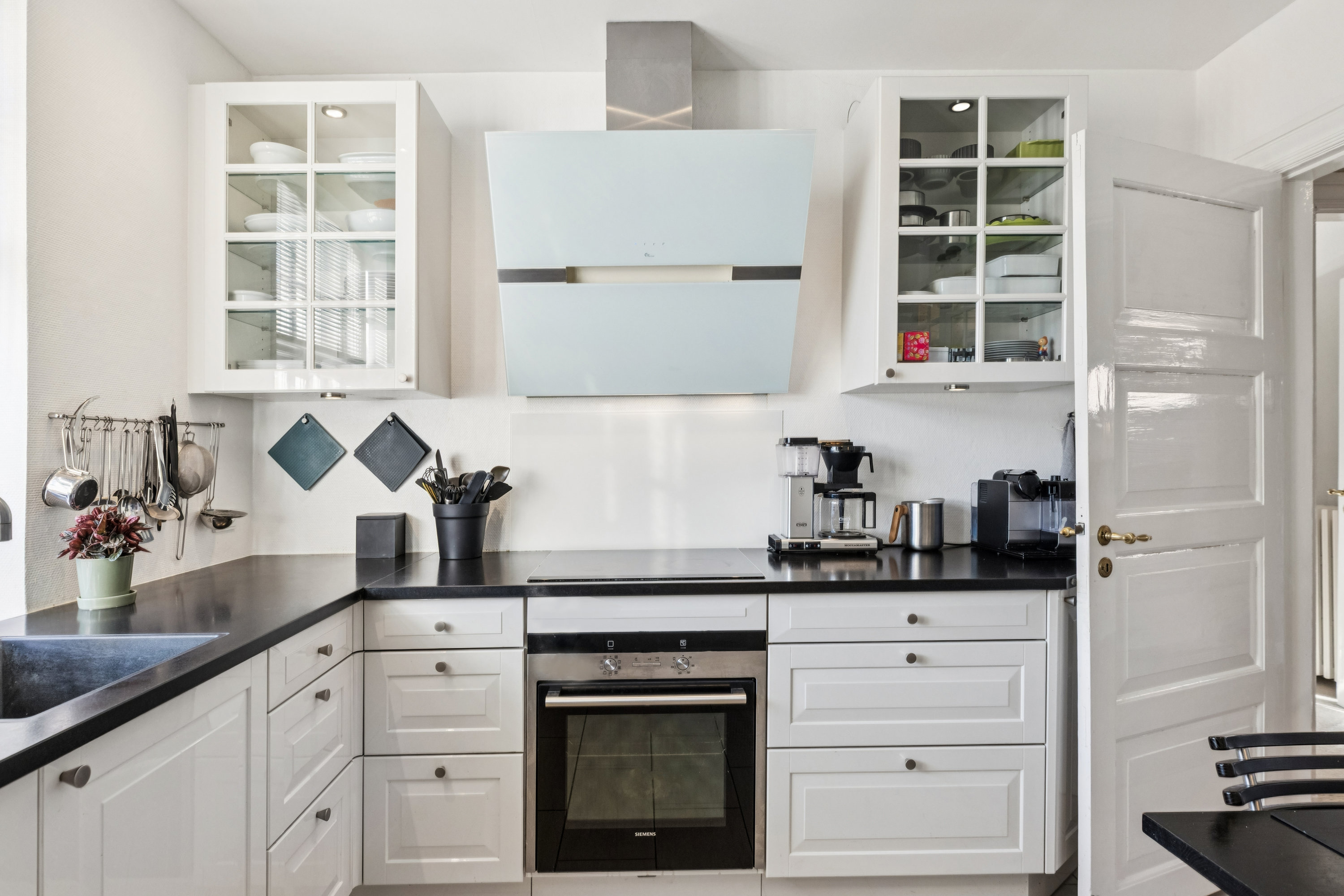 Fremhævet køkken billede i fuldskærmstilstand. Billede af Albert Skeels Gade 13, 6760 Ribe