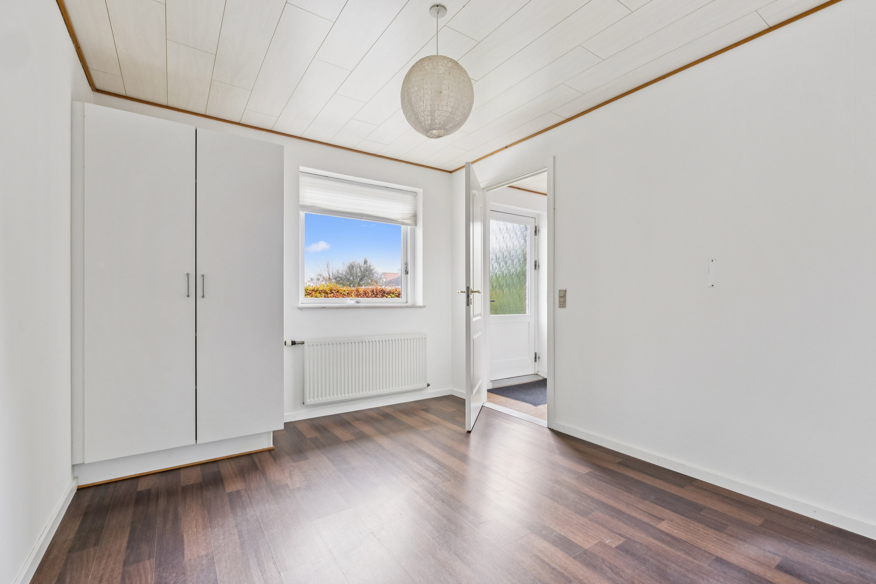 Fremhævet værelse billede i fuldskærmstilstand. Billede af Byvangen 6B, 4673 Rødvig Stevns