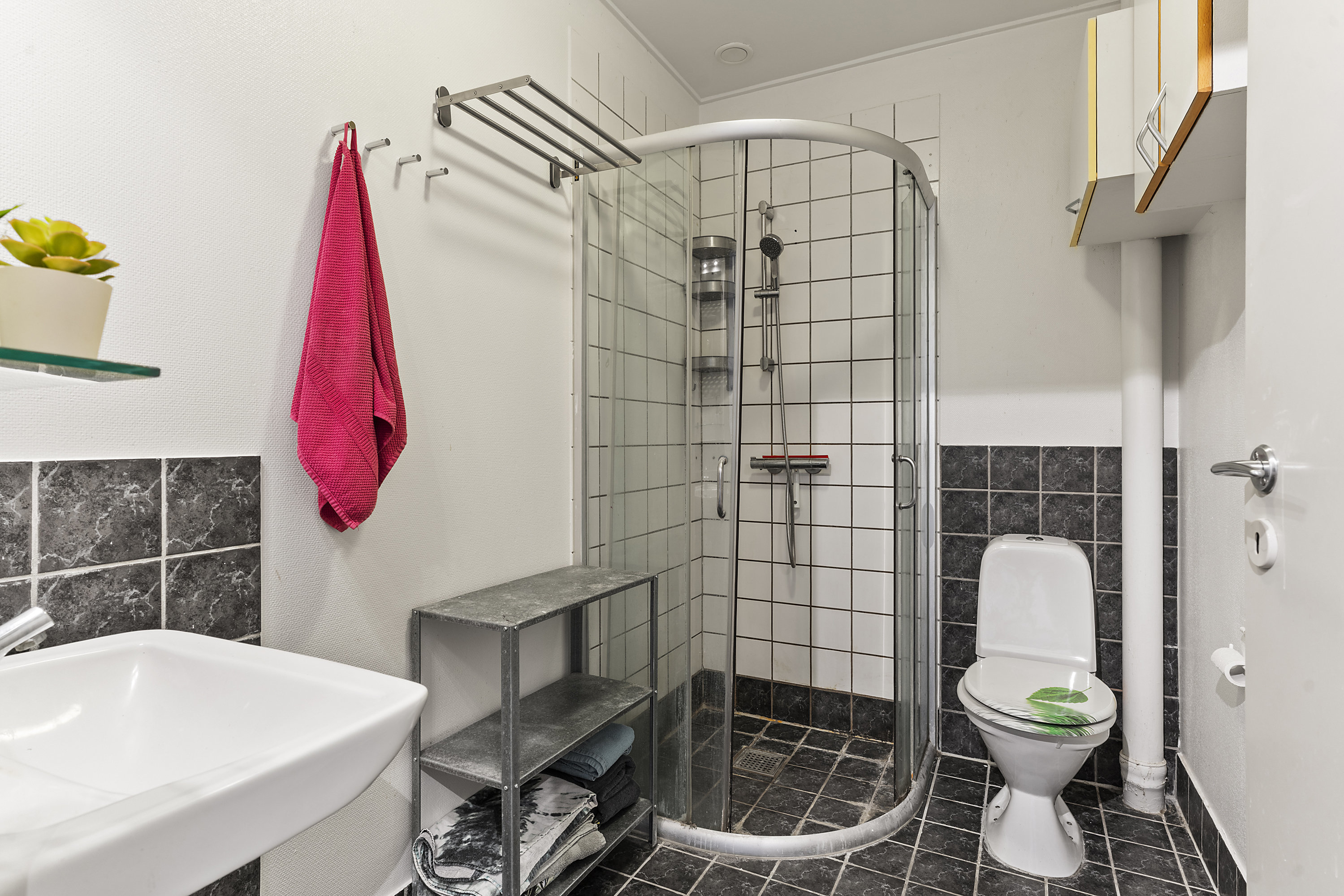 Fremhævet  billede i fuldskærmstilstand. Billede af Rødkærvej 13, st.. 2., 8471 Sabro