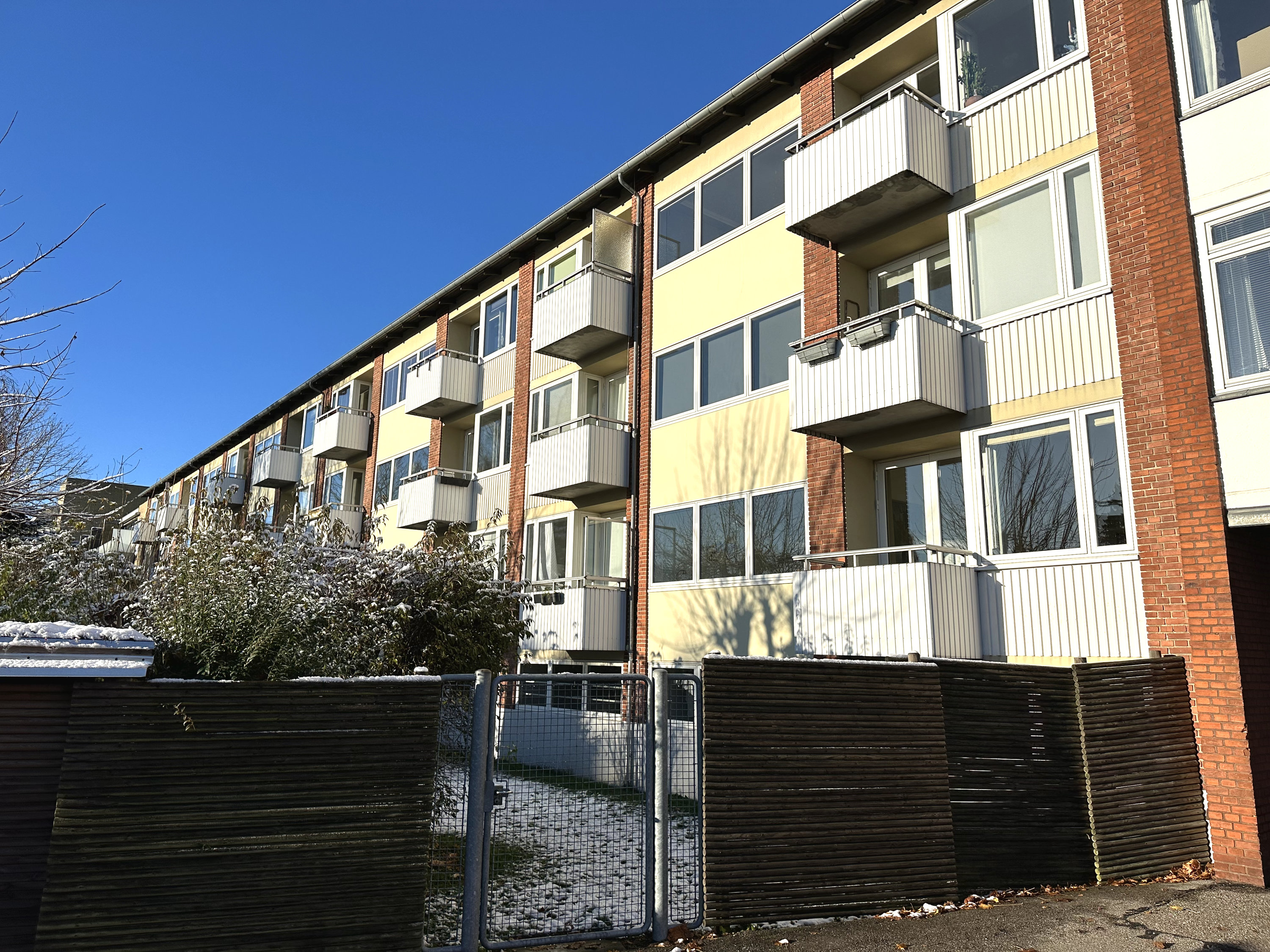 Fremhævet  billede i fuldskærmstilstand. Billede af Ordrupvej 45A, 2. tv., 2920 Charlottenlund