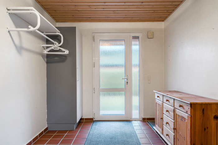 Fremhævet entre billede i fuldskærmstilstand. Billede af Møllebakken 8, 6971 Spjald