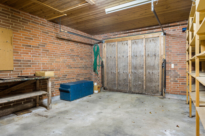 Fremhævet garage billede i fuldskærmstilstand. Billede af Møllebakken 8, 6971 Spjald