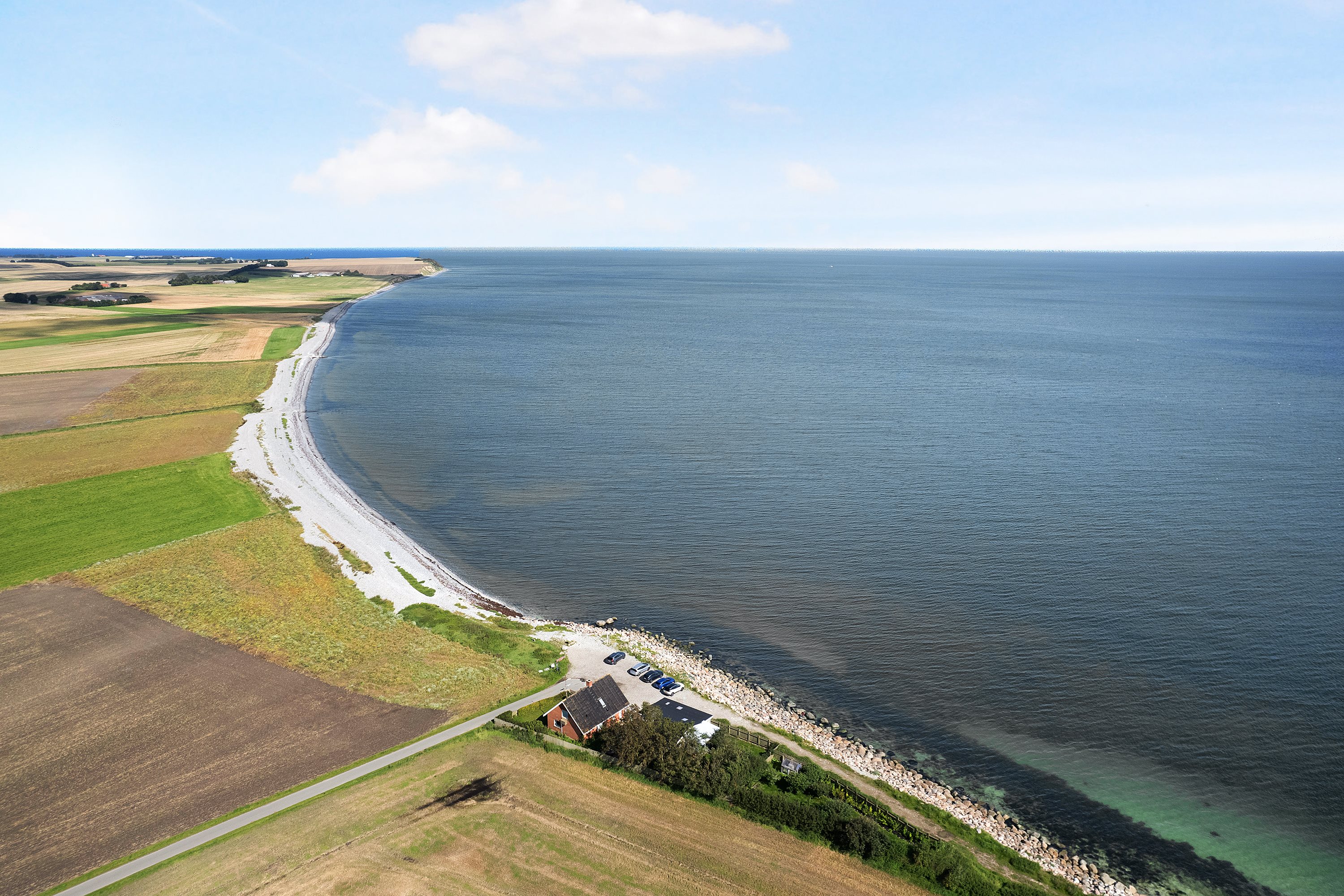 Fremhævet andet billede i fuldskærmstilstand. Billede af Karlby Strandvej 6, 8500 Grenaa