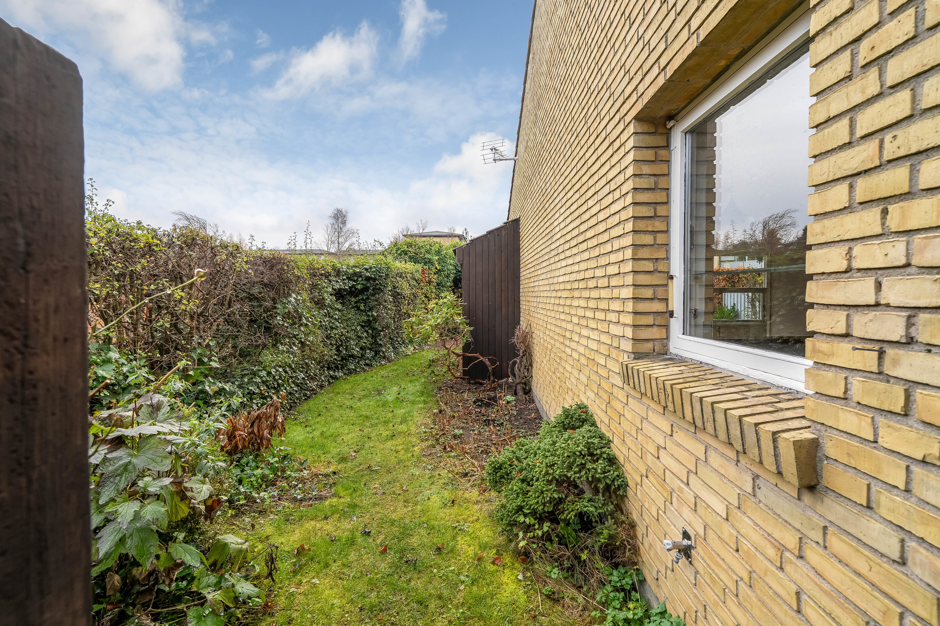 Fremhævet have billede i fuldskærmstilstand. Billede af Ved Skansebakken 127, 3400 Hillerød