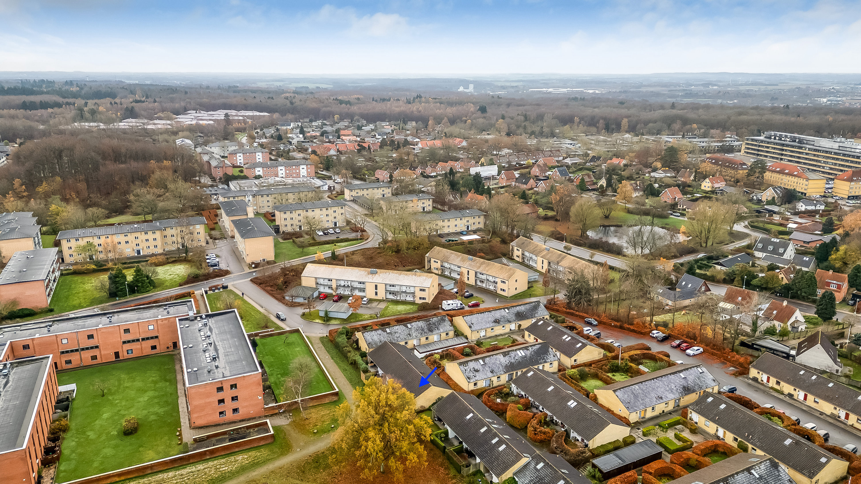 Fremhævet luftfoto billede i fuldskærmstilstand. Billede af Ved Skansebakken 127, 3400 Hillerød