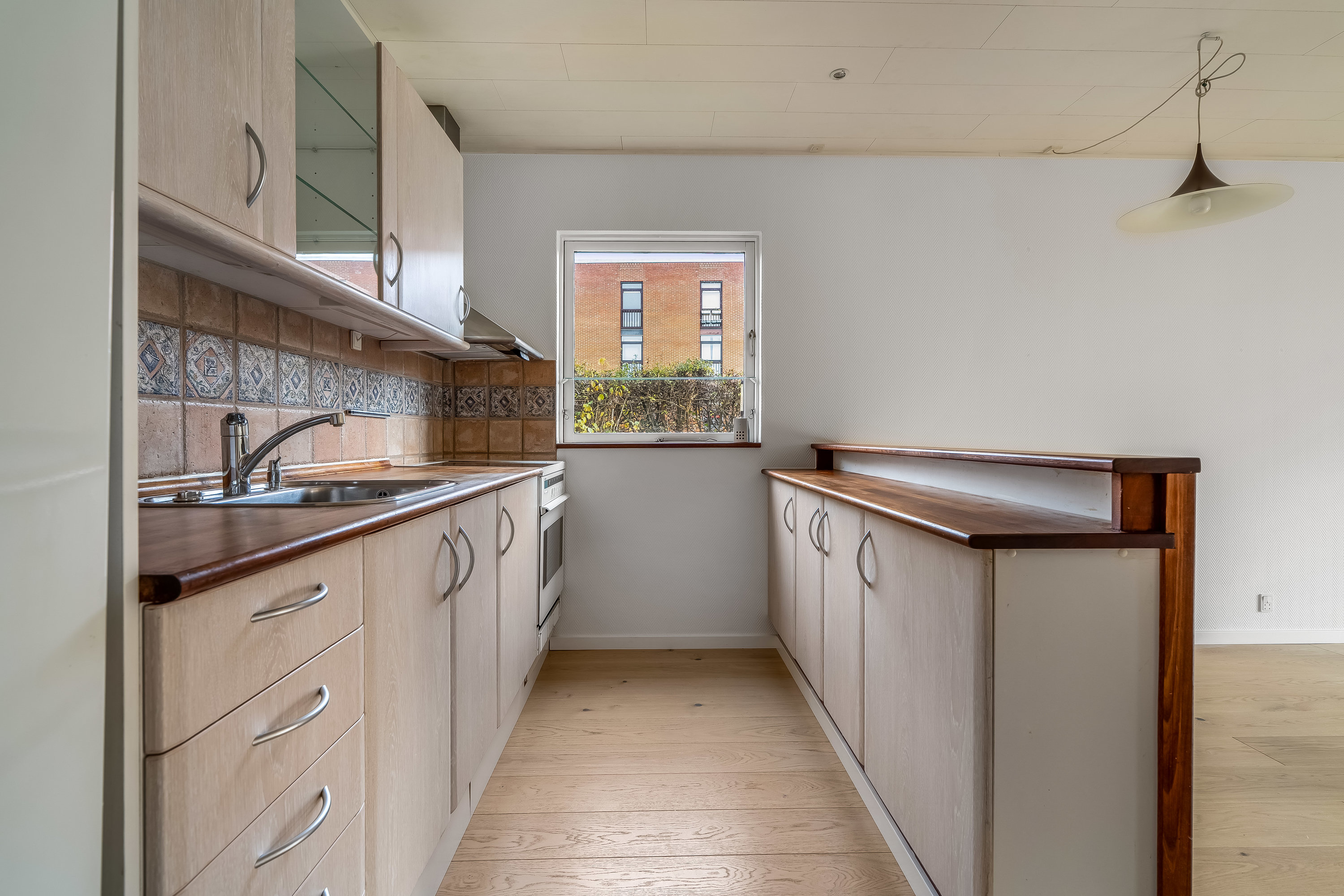 Fremhævet køkken billede i fuldskærmstilstand. Billede af Ved Skansebakken 127, 3400 Hillerød