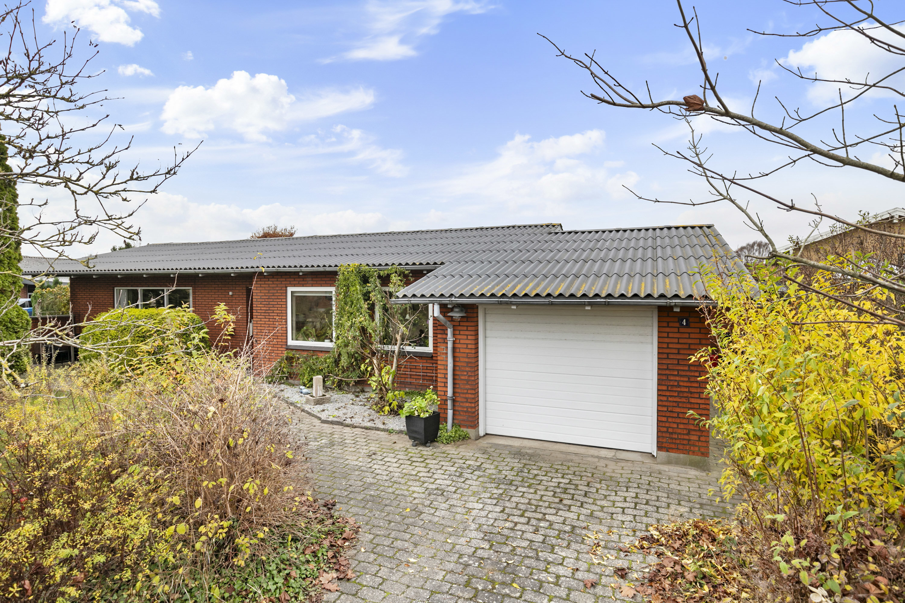 Fremhævet  billede i fuldskærmstilstand. Billede af Vesterled 4, 9600 Aars