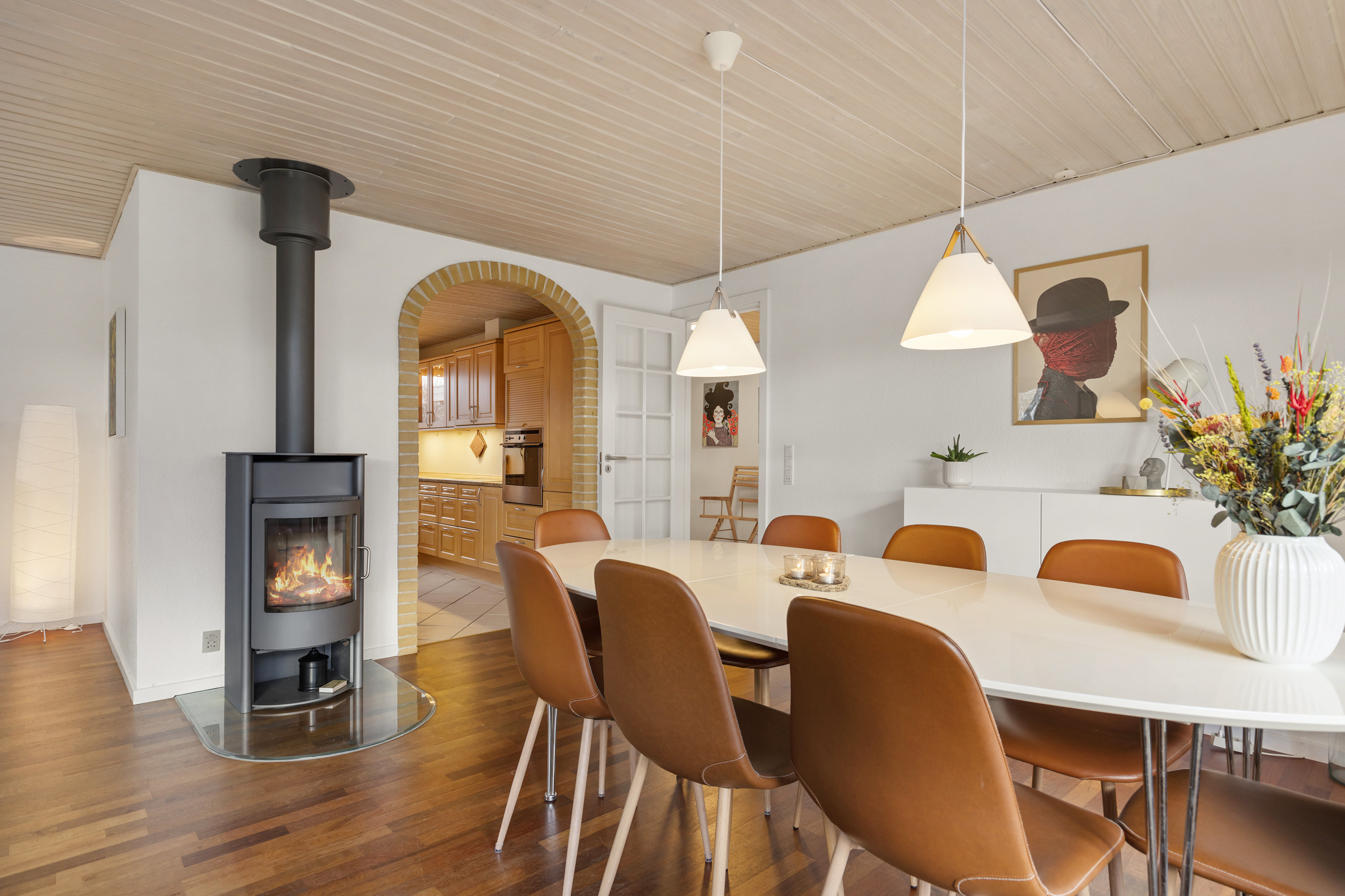 Fremhævet stue billede i fuldskærmstilstand. Billede af Elisabeth Billes Vej 66, 9300 Sæby 