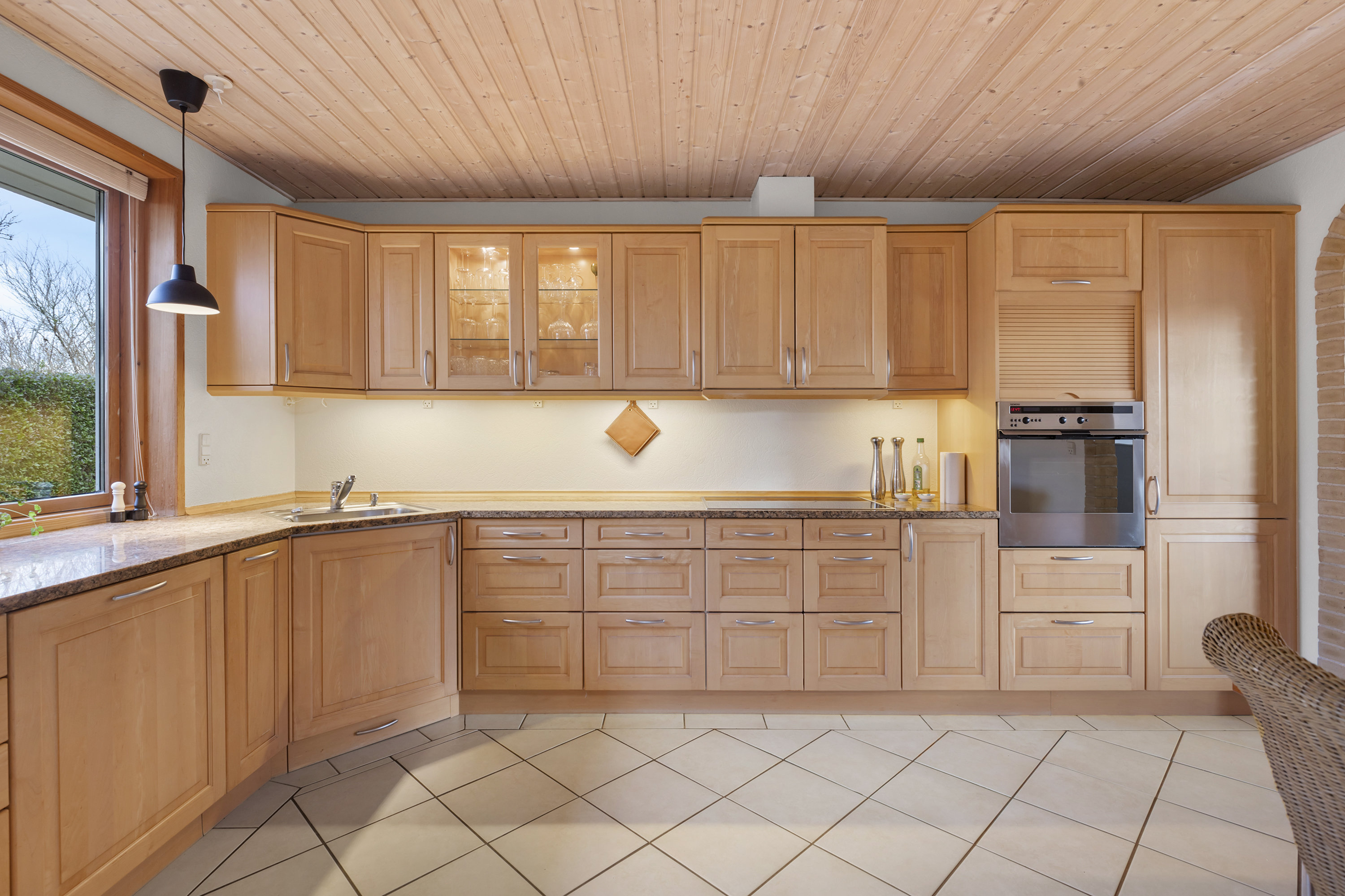 Fremhævet køkken billede i fuldskærmstilstand. Billede af Elisabeth Billes Vej 66, 9300 Sæby 