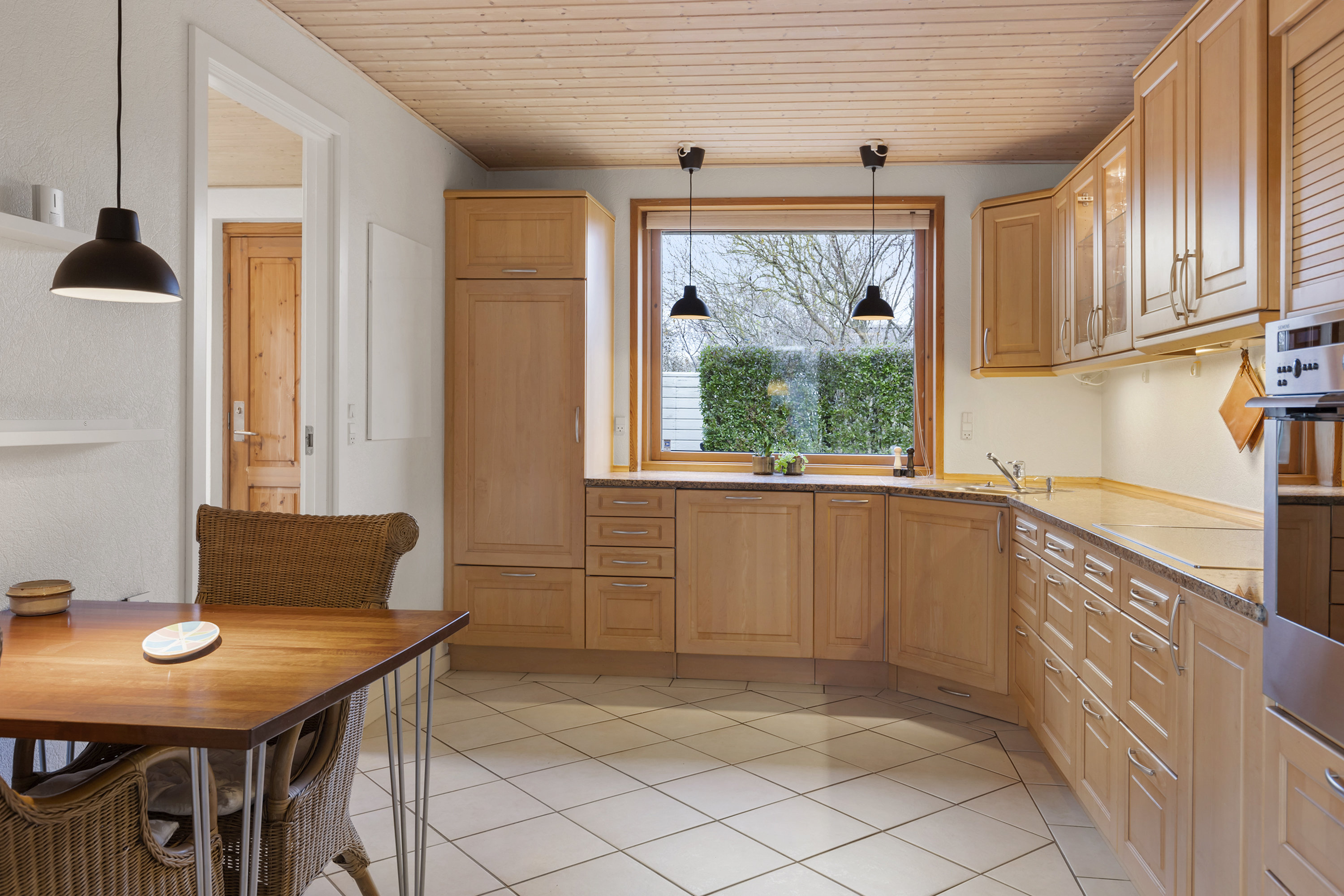 Fremhævet køkken billede i fuldskærmstilstand. Billede af Elisabeth Billes Vej 66, 9300 Sæby 