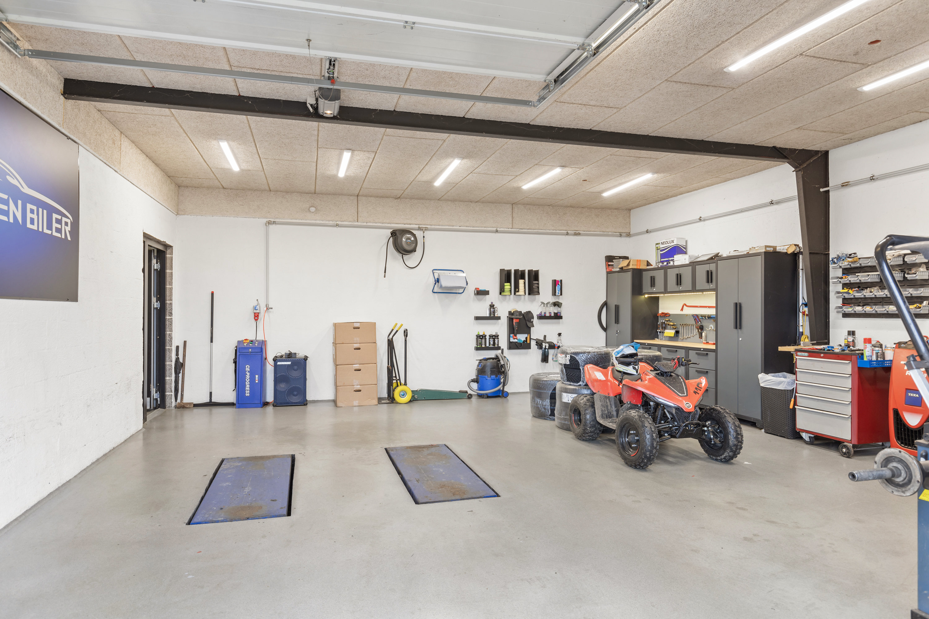 Fremhævet værksted billede i fuldskærmstilstand. Billede af Fjembevej 45, 9352 Dybvad