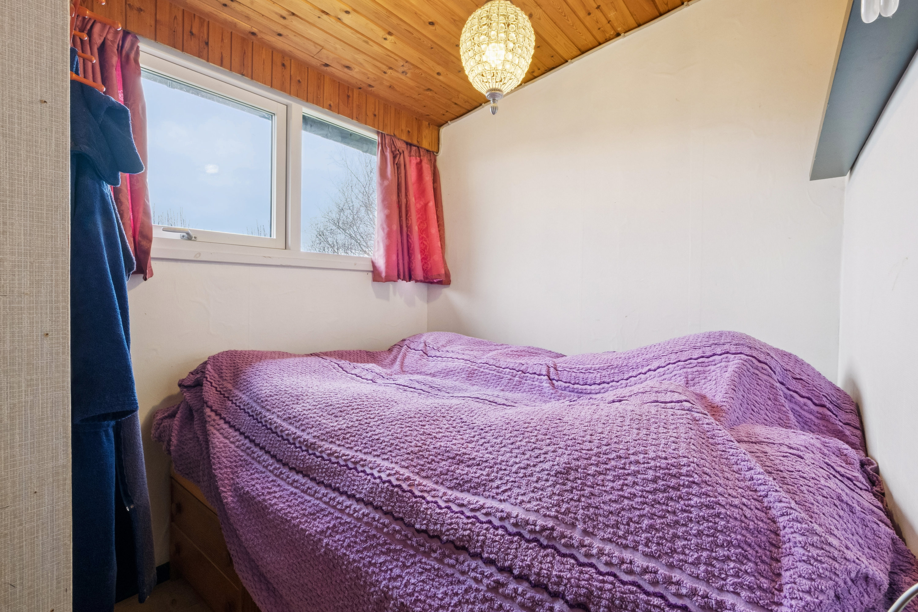 Fremhævet værelse billede i fuldskærmstilstand. Billede af Kystvejen 13, Eskov, 7870 Roslev