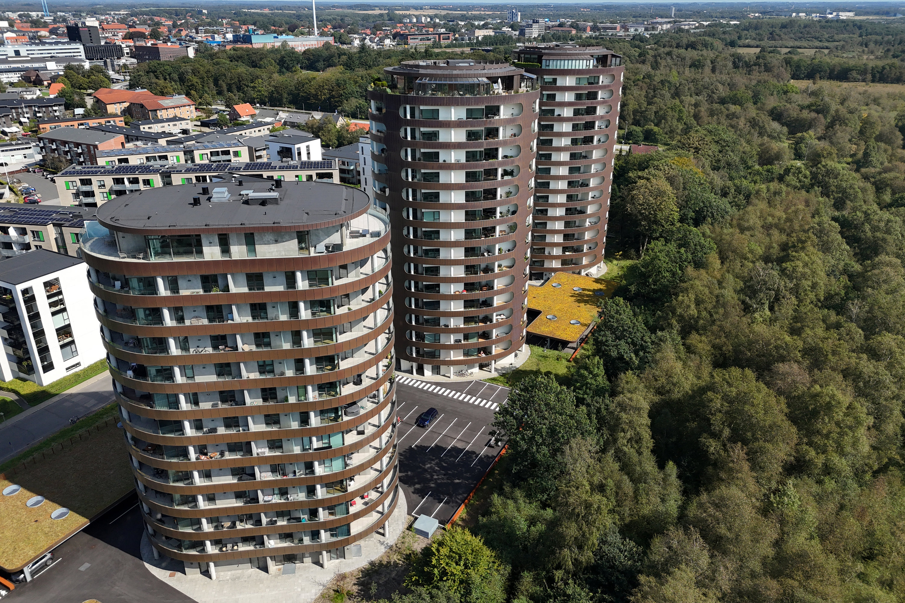 Fremhævet  billede i fuldskærmstilstand. Billede af Grøndahlsvej 19, 2. 2., 7400 Herning