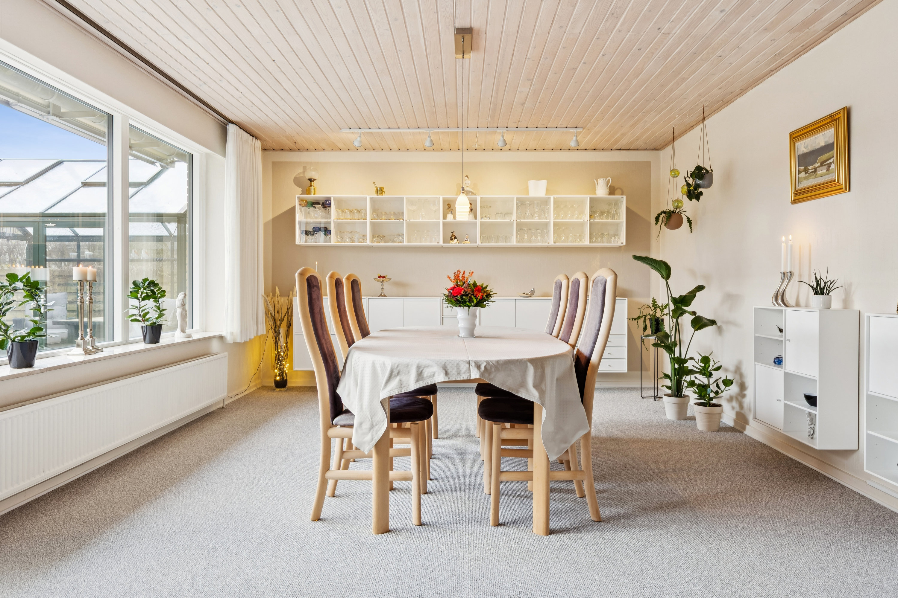 Fremhævet stue billede i fuldskærmstilstand. Billede af Skovengen 30, 4450 Jyderup