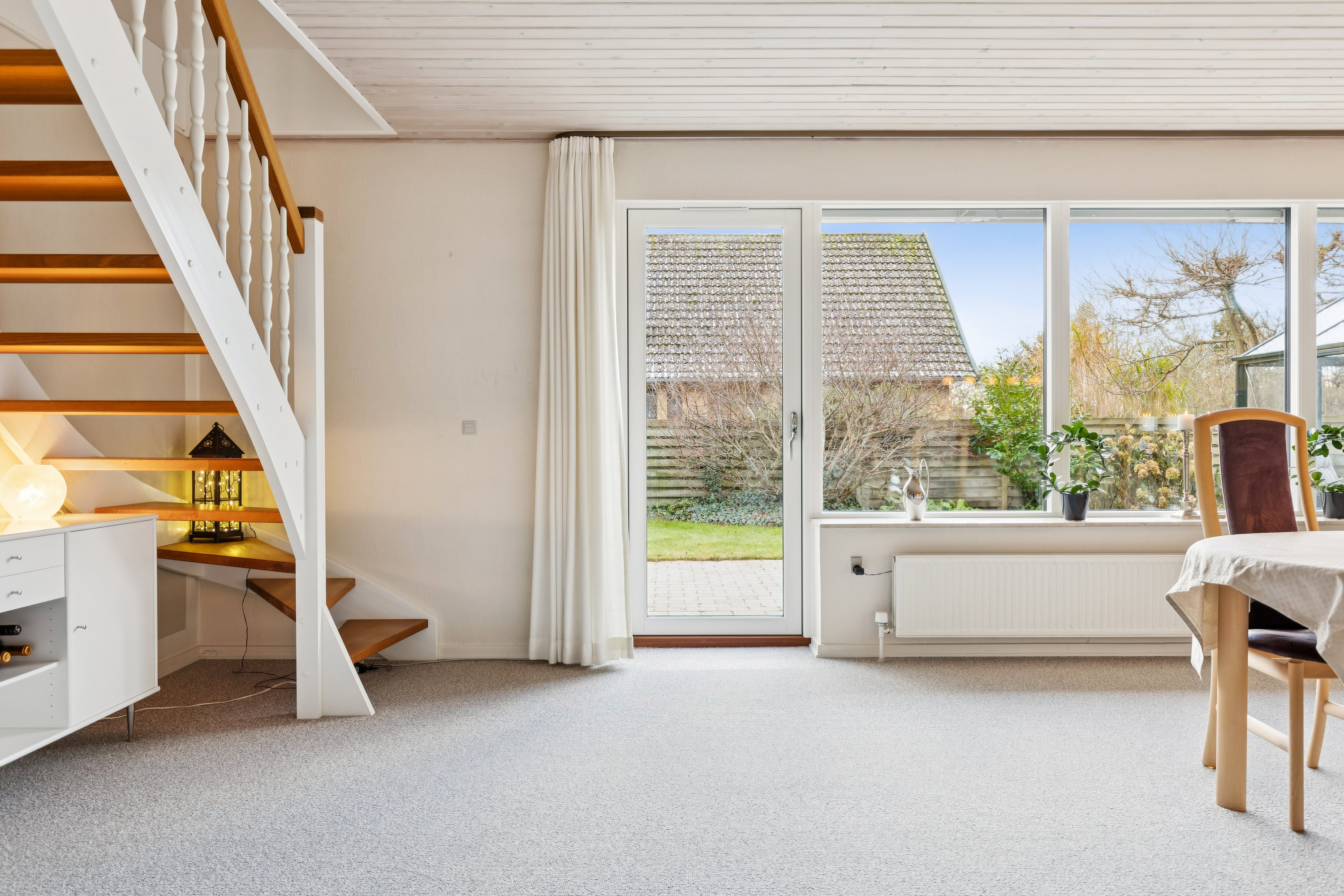 Fremhævet stue billede i fuldskærmstilstand. Billede af Skovengen 30, 4450 Jyderup