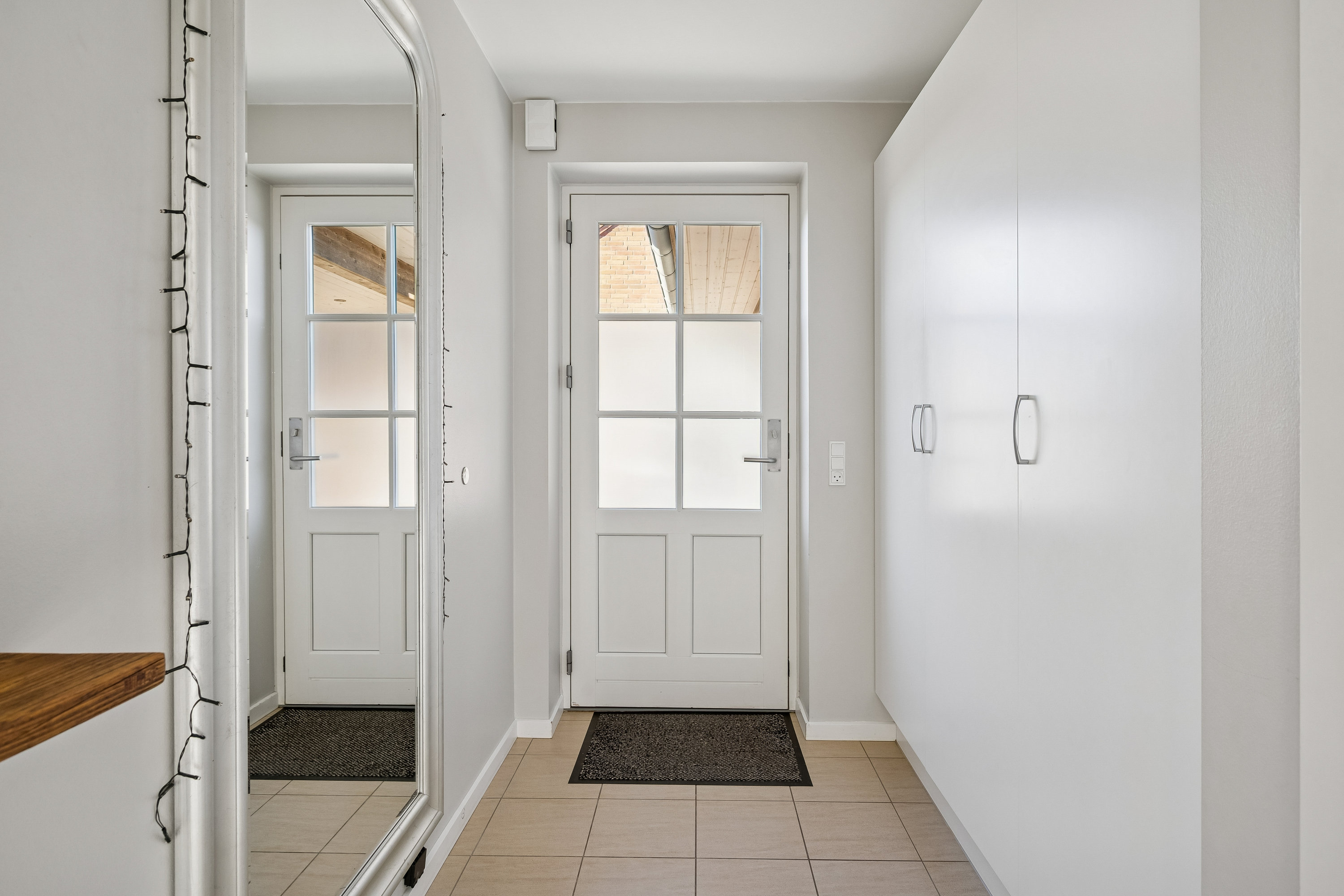 Fremhævet gang billede i fuldskærmstilstand. Billede af Udsigten 11, Haldum, 8382 Hinnerup