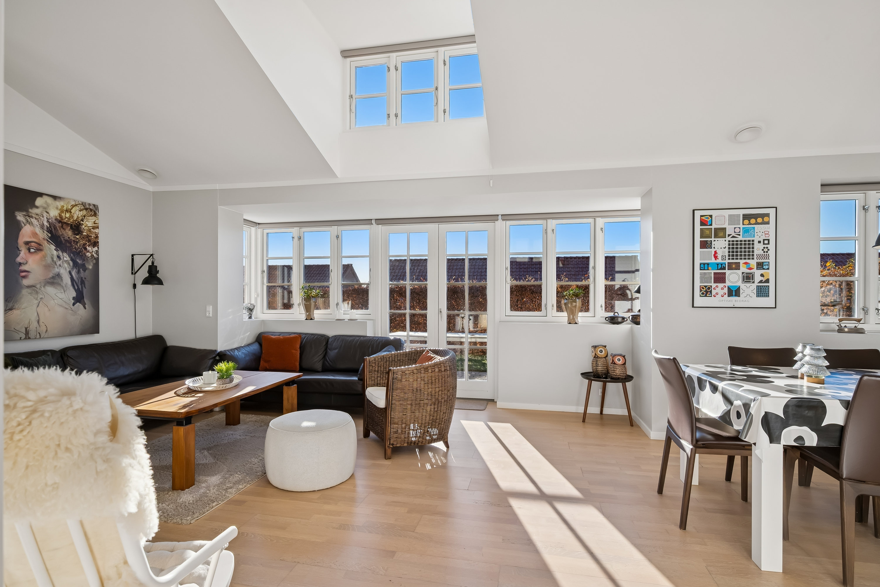 Fremhævet stue billede i fuldskærmstilstand. Billede af Udsigten 11, Haldum, 8382 Hinnerup