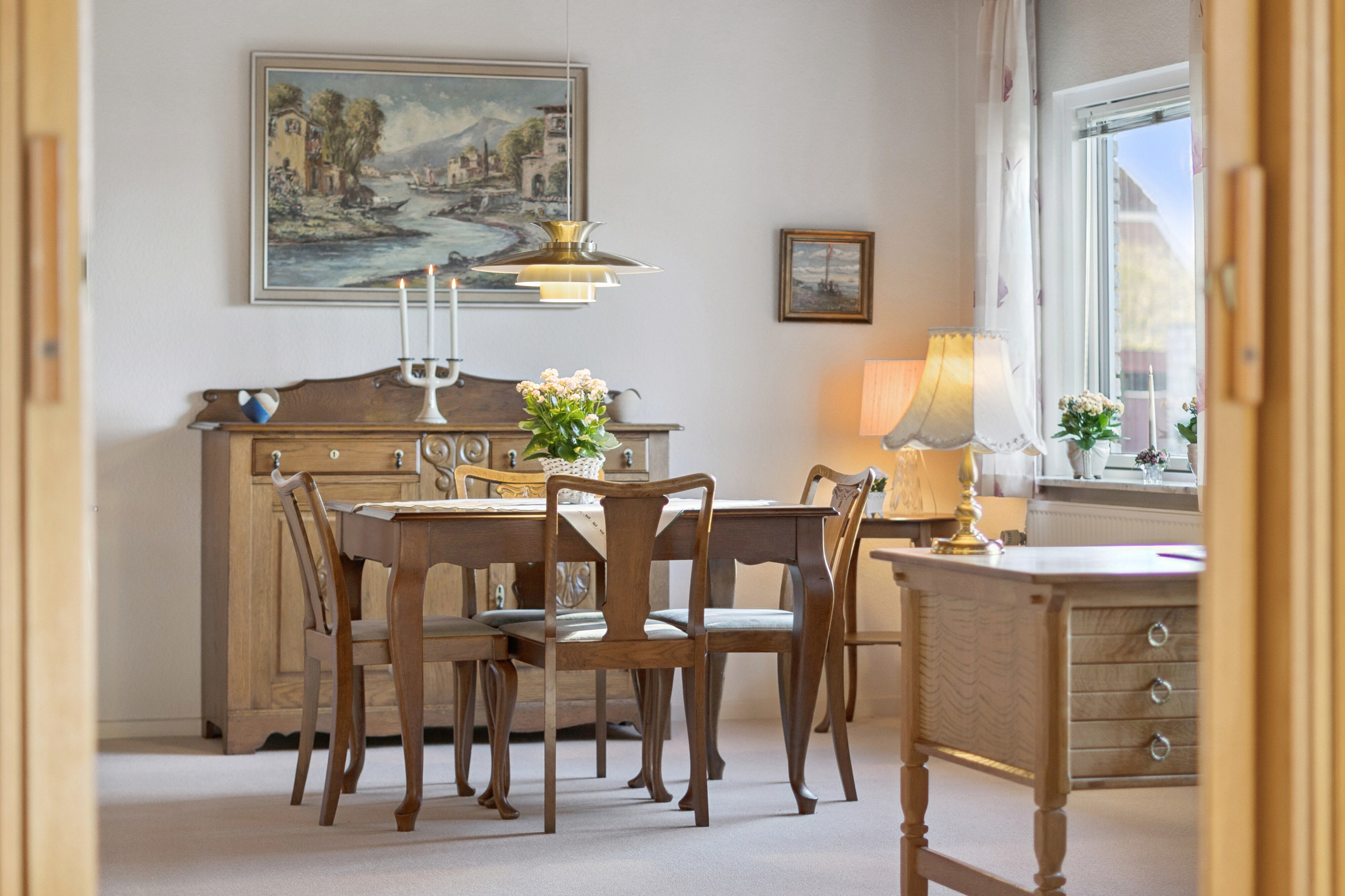 Fremhævet spisestue billede i fuldskærmstilstand. Billede af Duevej 4, 4640 Faxe