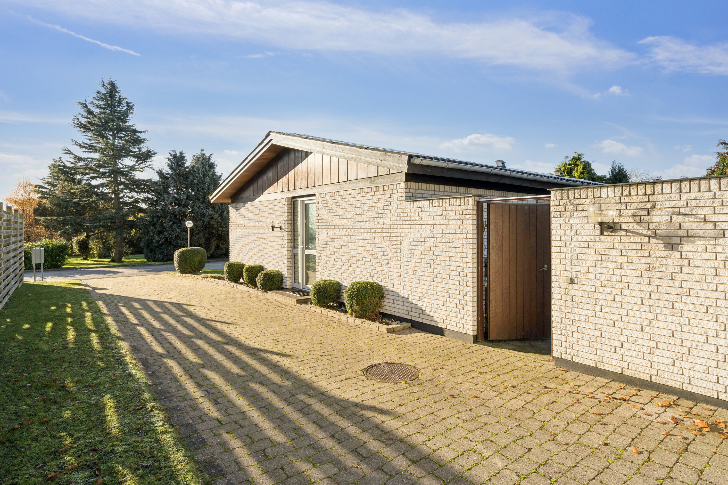 Fremhævet udendørs billede i fuldskærmstilstand. Billede af Duevej 4, 4640 Faxe