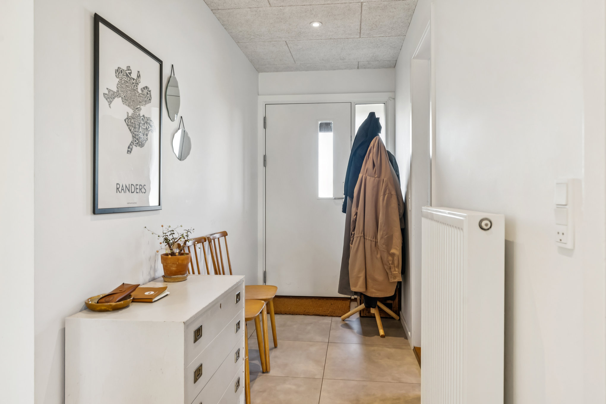 Fremhævet gang billede i fuldskærmstilstand. Billede af Højvangen 7, Assentoft, 8960 Randers SØ