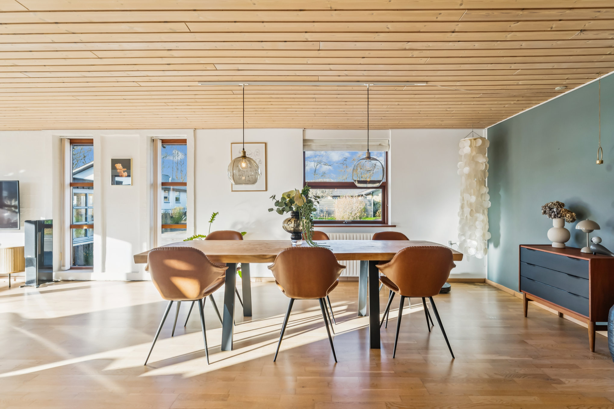 Fremhævet stue billede i fuldskærmstilstand. Billede af Ramshøjvej 24, Haslund, 8940 Randers SV