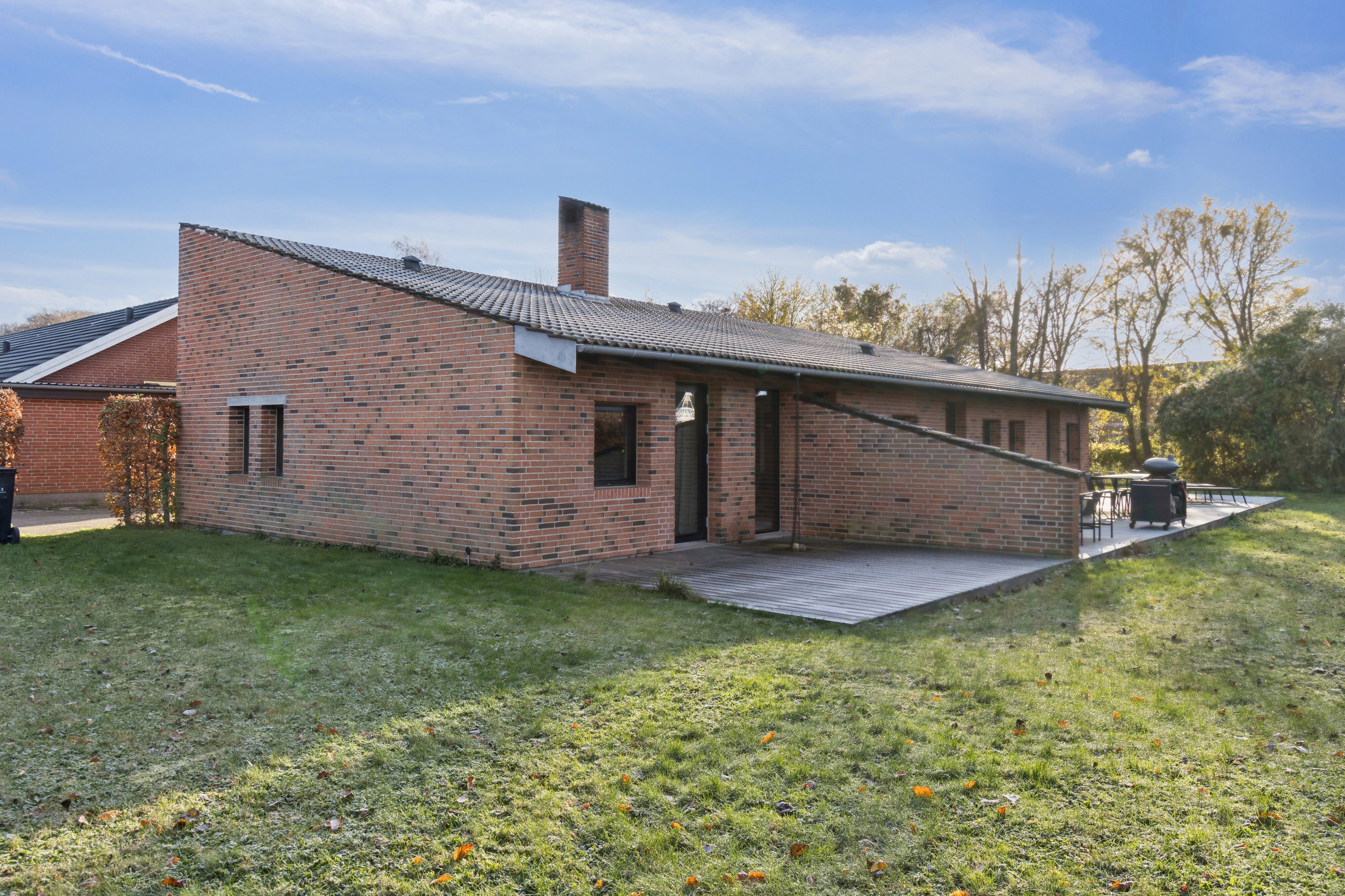 Fremhævet set fra haven billede i fuldskærmstilstand. Billede af Figenvej 109, 4700 Næstved