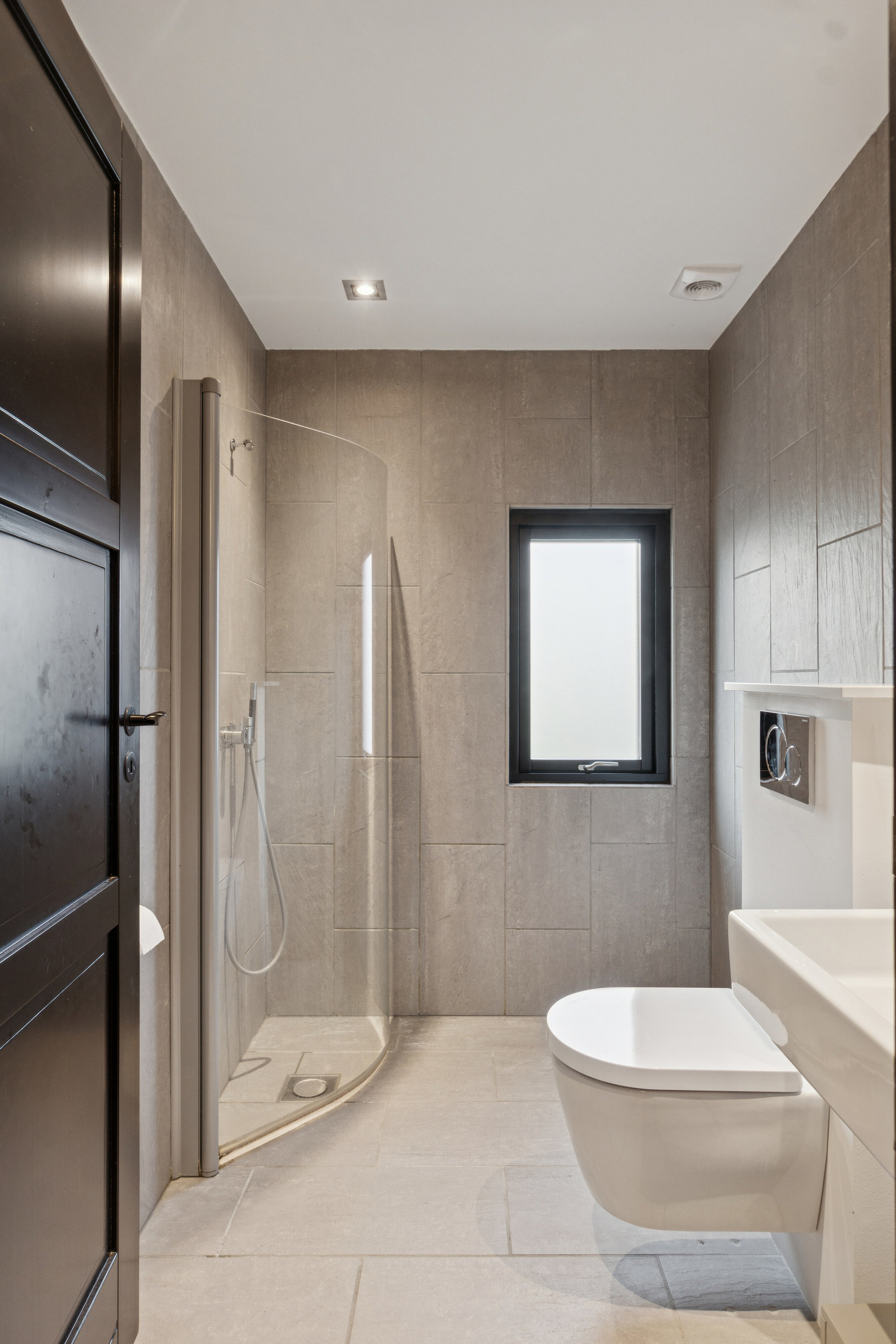 Fremhævet badeværelse billede i fuldskærmstilstand. Billede af Figenvej 109, 4700 Næstved