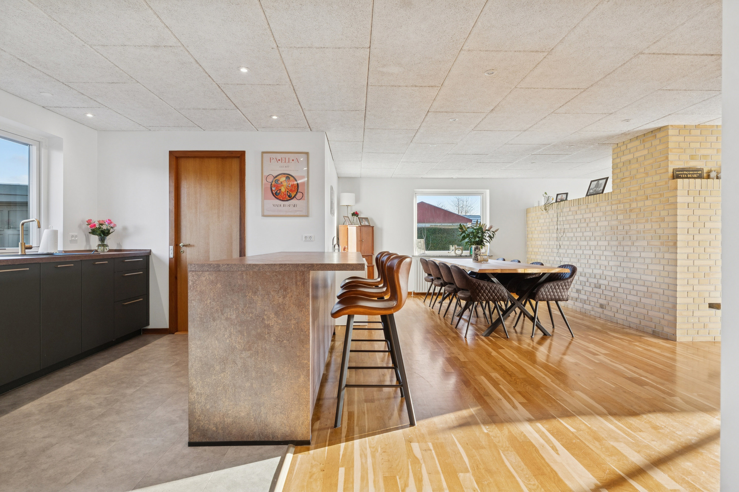 Fremhævet køkken/alrum billede i fuldskærmstilstand. Billede af Lærkevej 9, 4250 Fuglebjerg