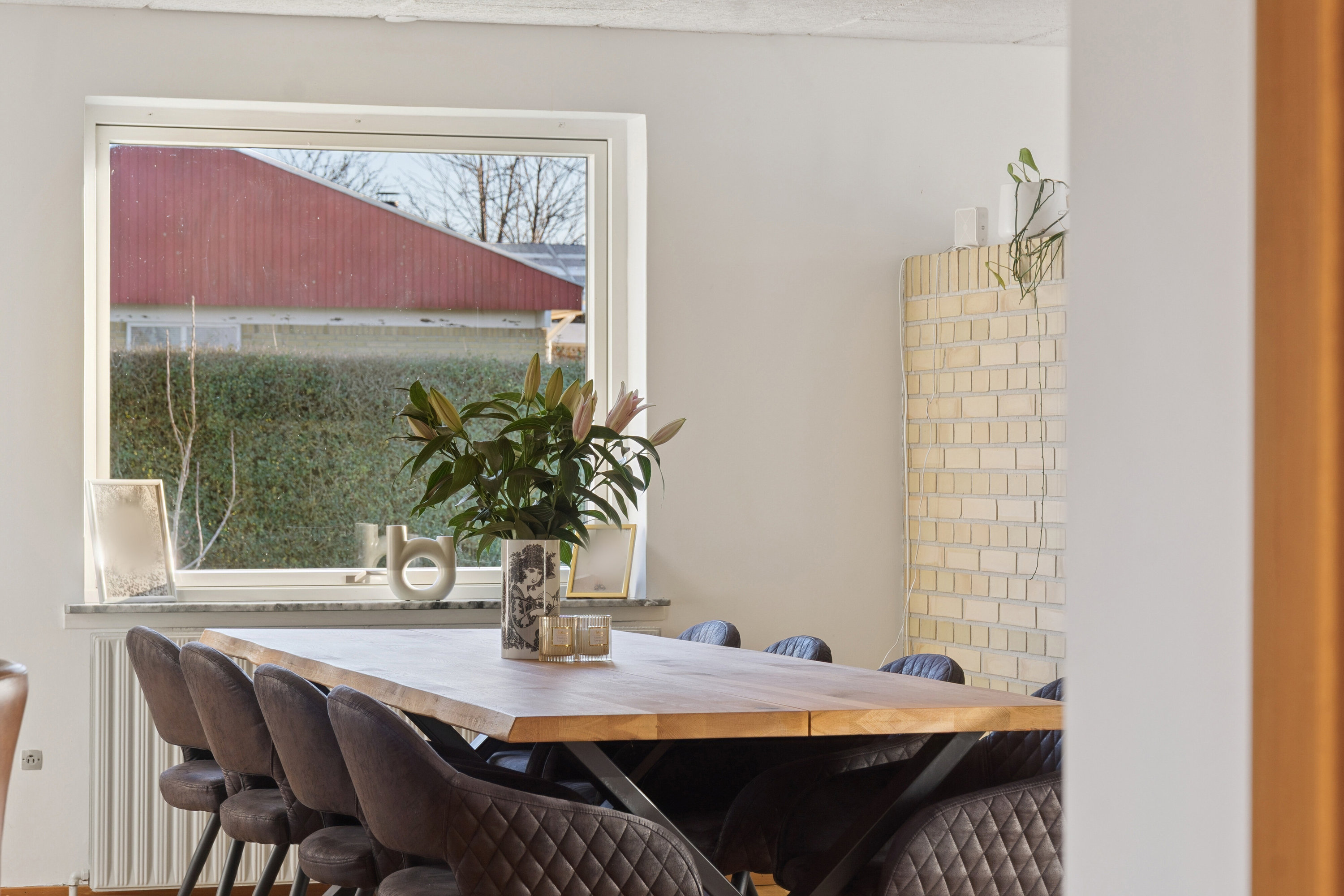 Fremhævet køkken/alrum billede i fuldskærmstilstand. Billede af Lærkevej 9, 4250 Fuglebjerg