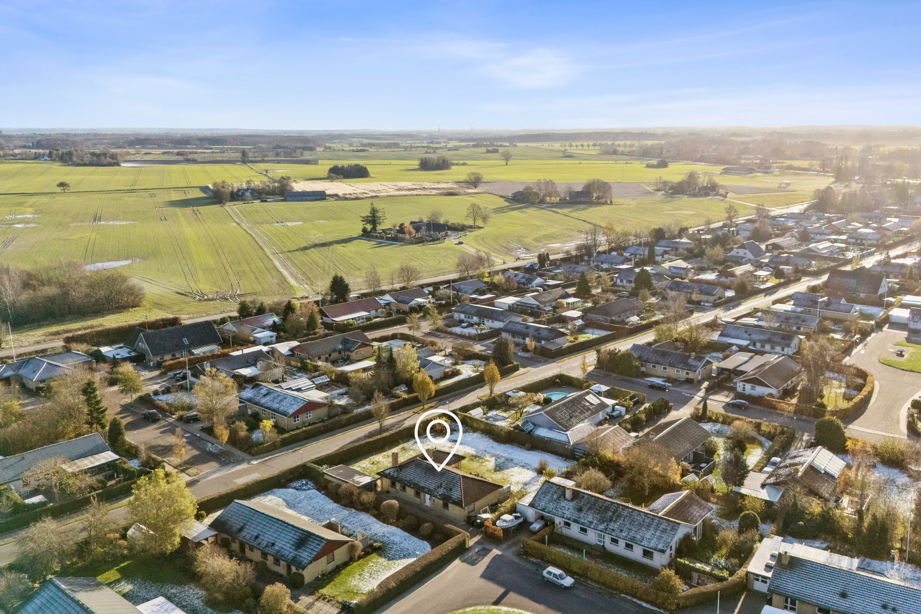Fremhævet luftfoto billede i fuldskærmstilstand. Billede af Lærkevej 9, 4250 Fuglebjerg