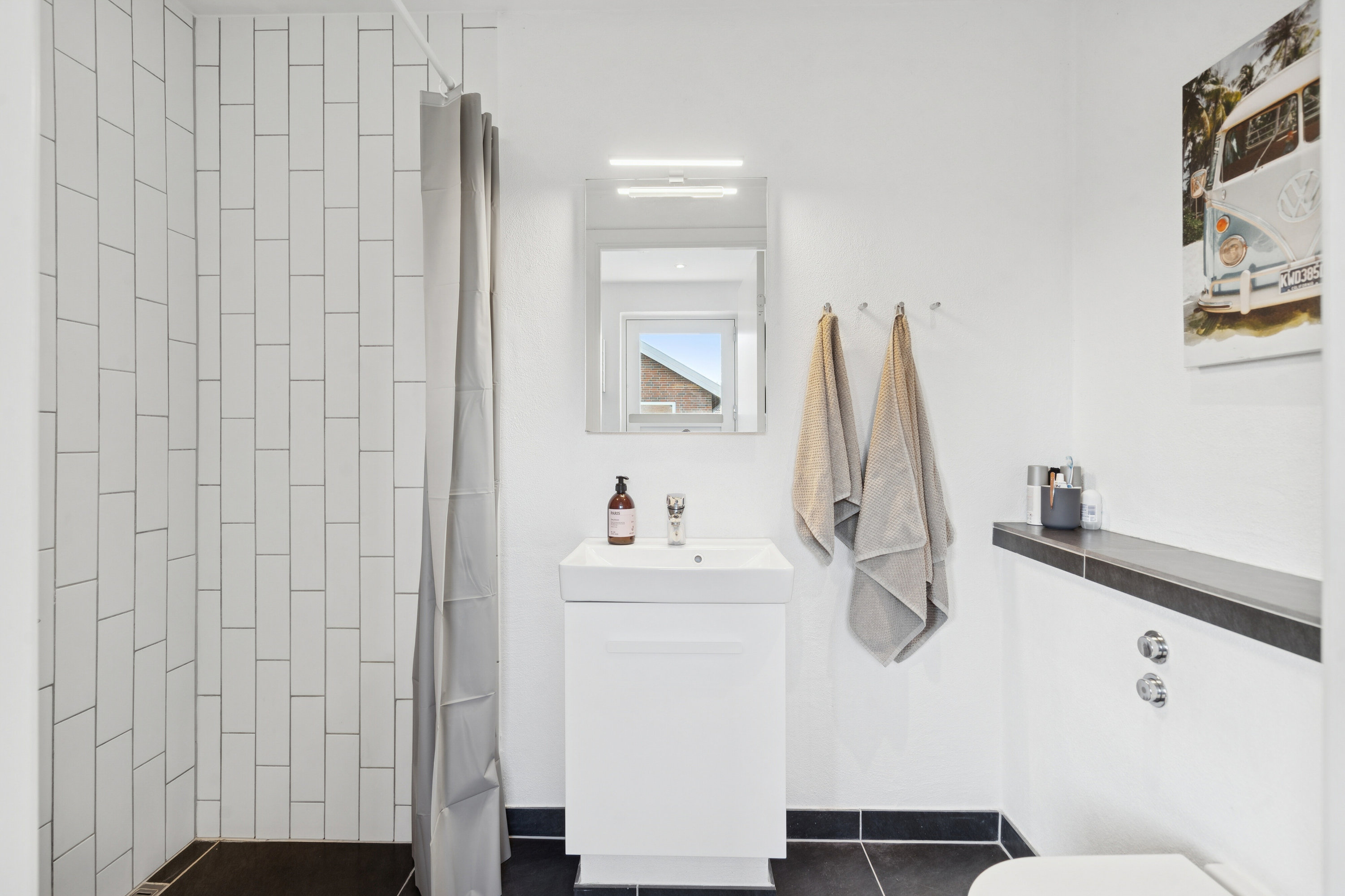 Fremhævet badeværelse billede i fuldskærmstilstand. Billede af Fasanvej 22, 5540 Ullerslev