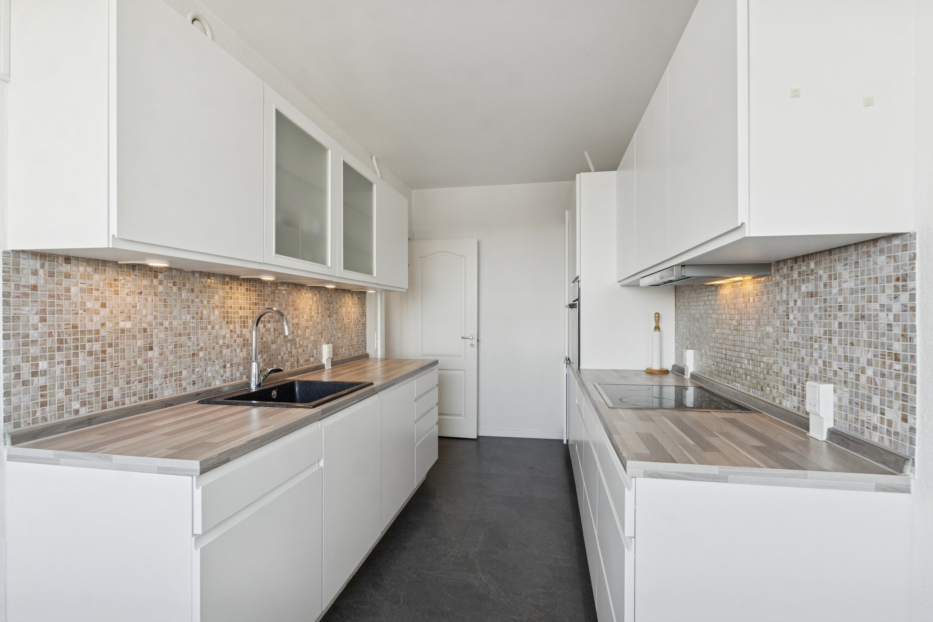 Fremhævet køkken billede i fuldskærmstilstand. Billede af Rebæk Søpark 25, 6. th., 2650 Hvidovre