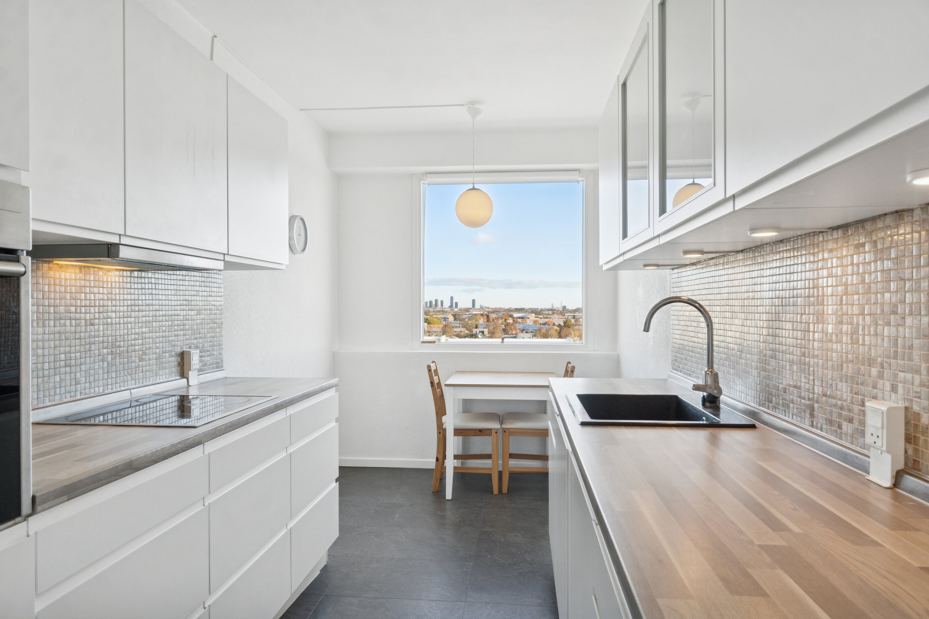 Miniaturebillede 2: køkken. Billede af Rebæk Søpark 25, 6. th., 2650 Hvidovre