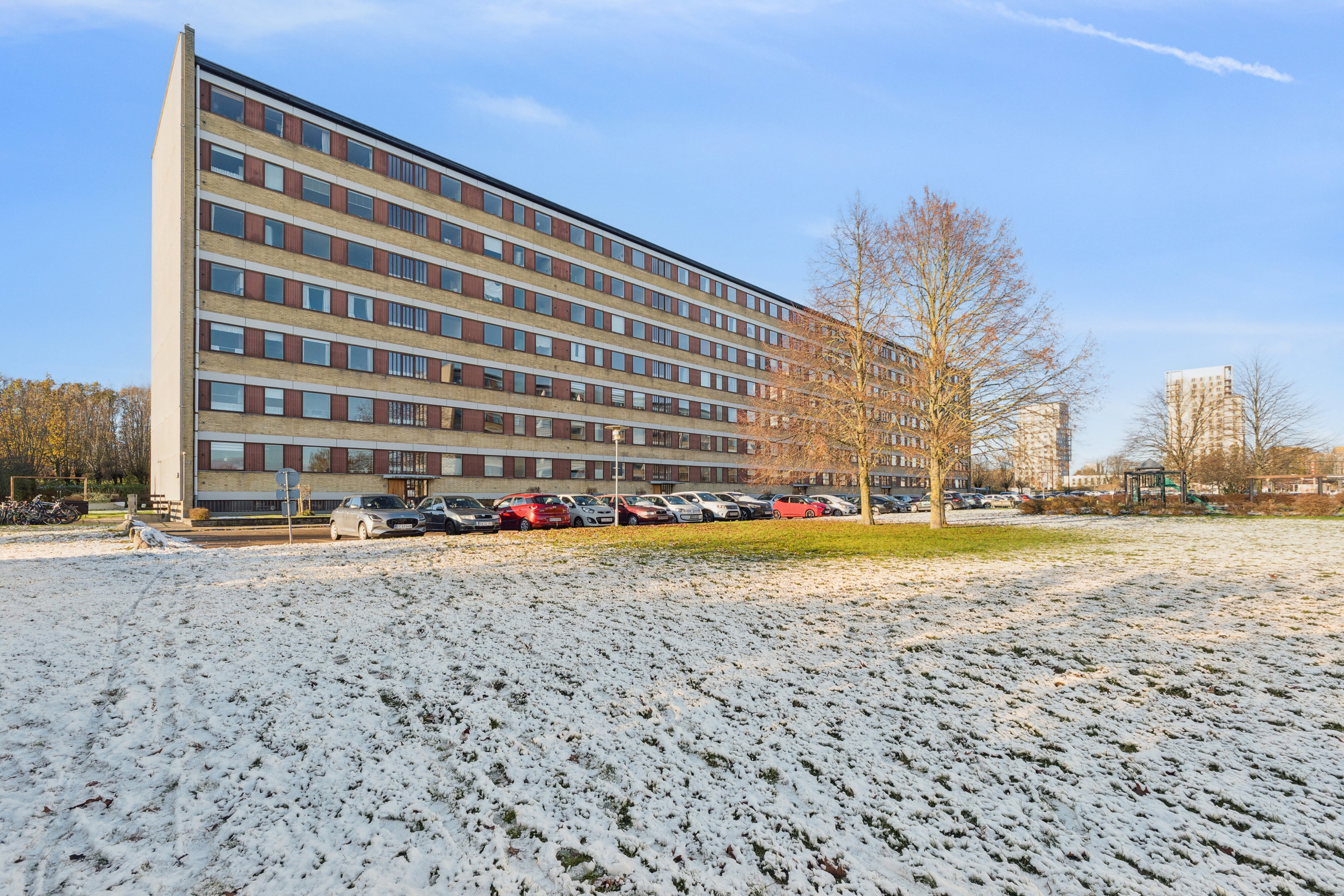 Fremhævet udendørs billede i fuldskærmstilstand. Billede af Rebæk Søpark 25, 6. th., 2650 Hvidovre