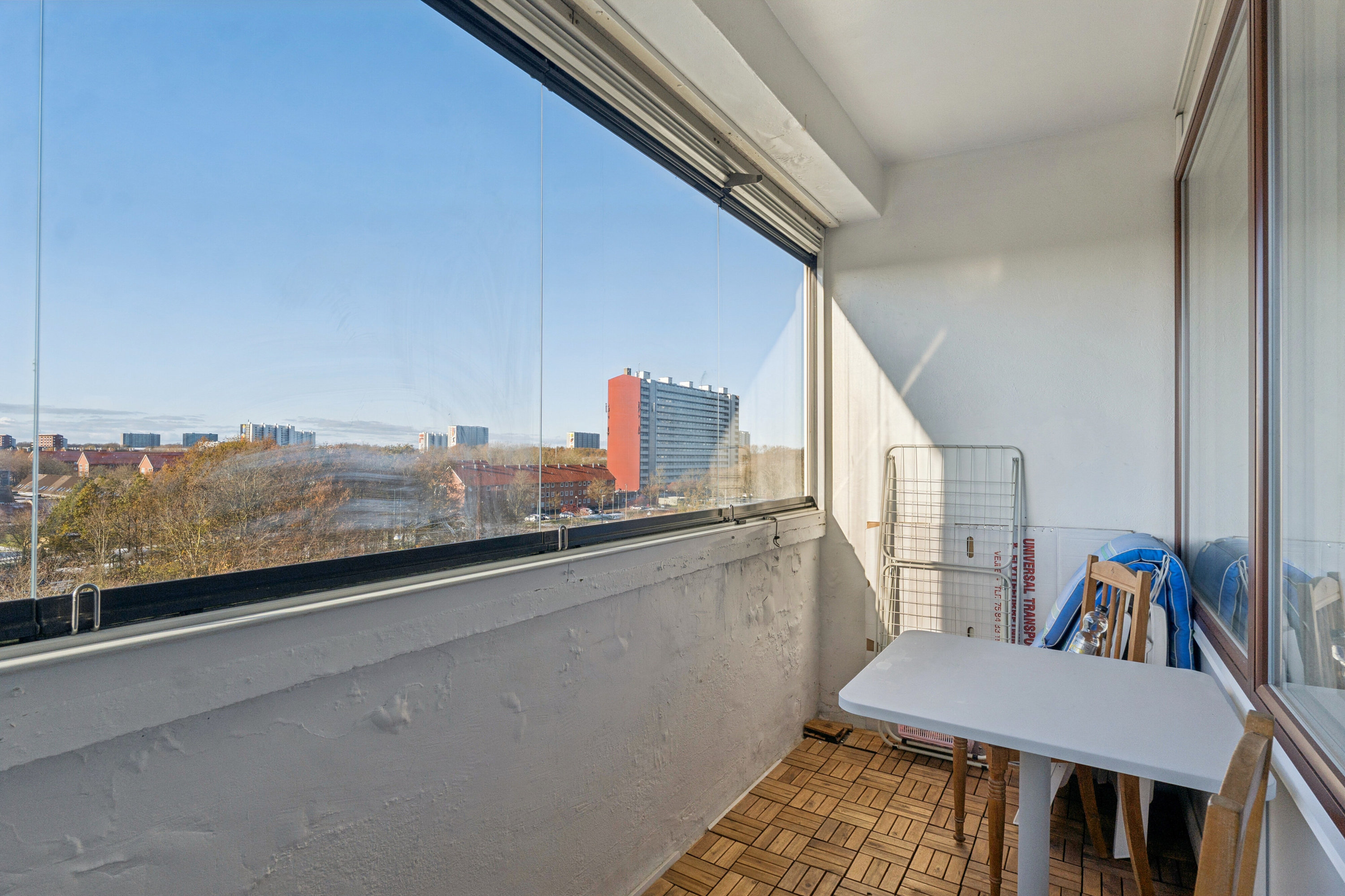 Fremhævet altan billede i fuldskærmstilstand. Billede af Rebæk Søpark 25, 6. th., 2650 Hvidovre