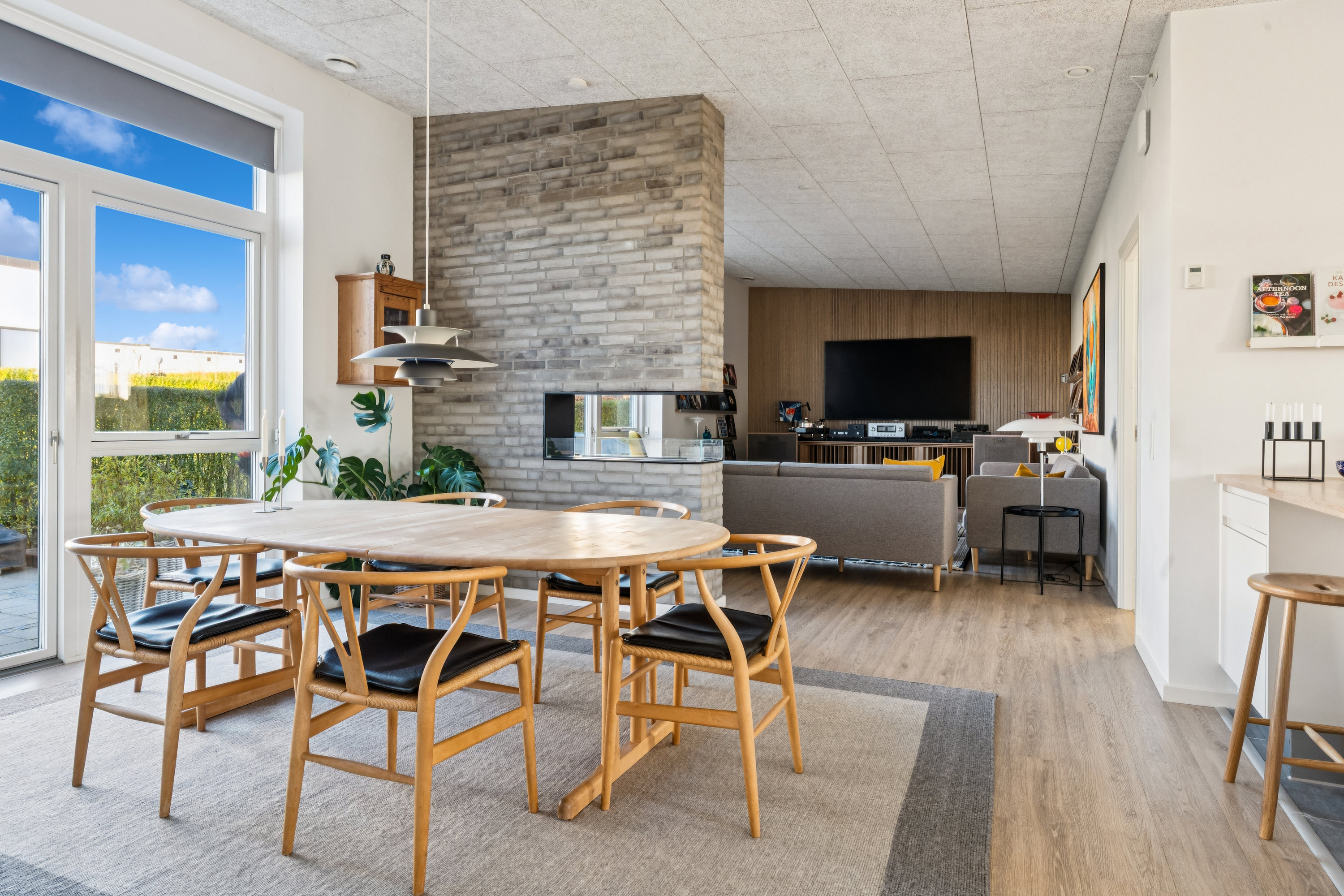 Miniaturebillede 1: stue. Billede af Kiplings Alle 22, 9260 Gistrup